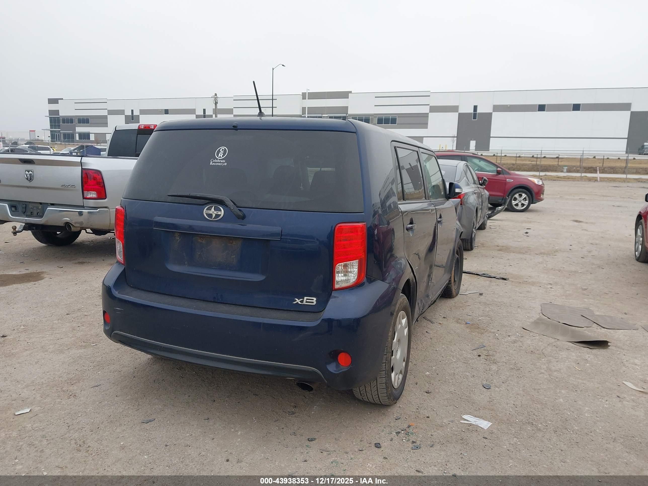 SCION XB image 4