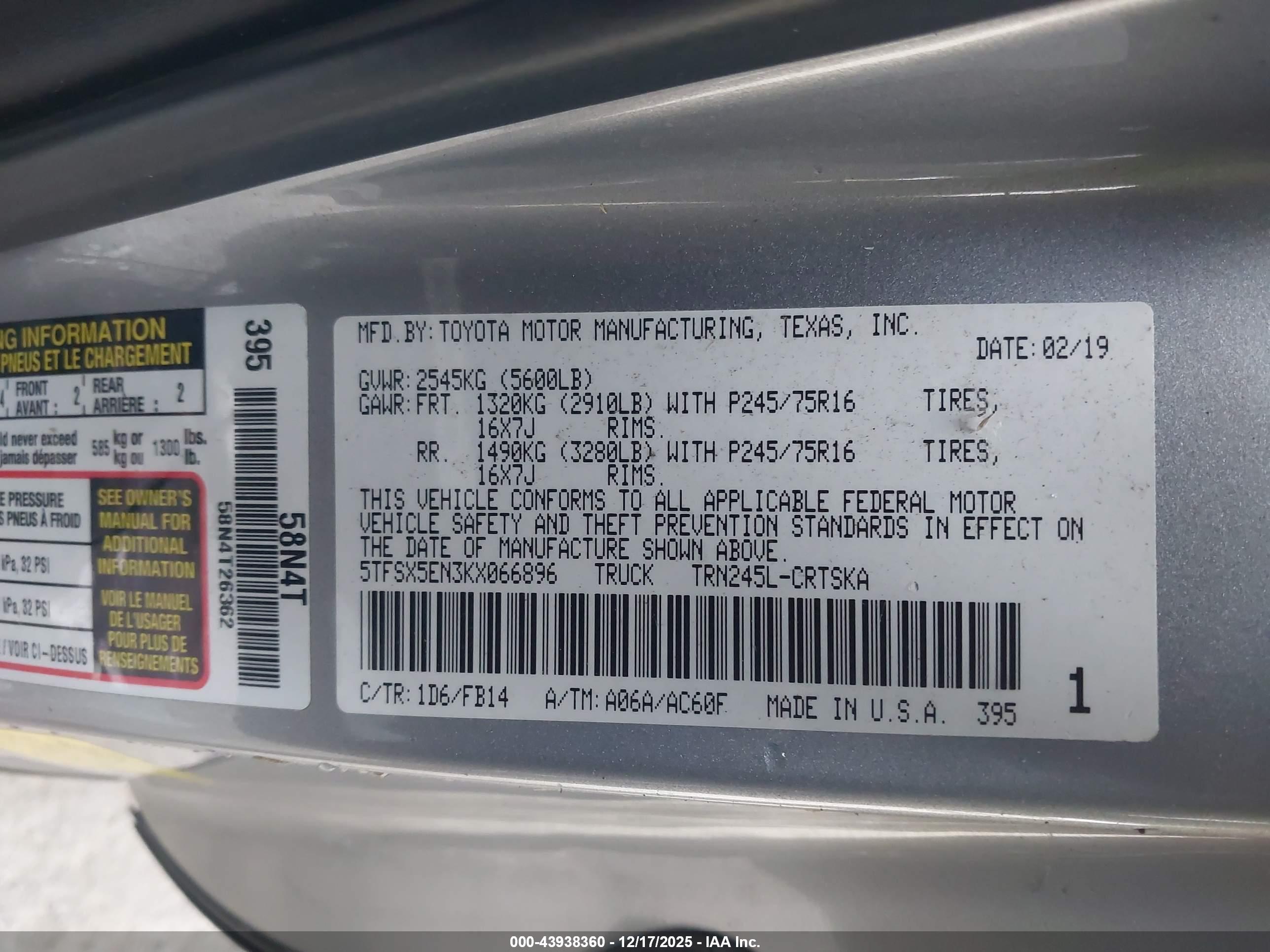 TOYOTA TACOMA image 9