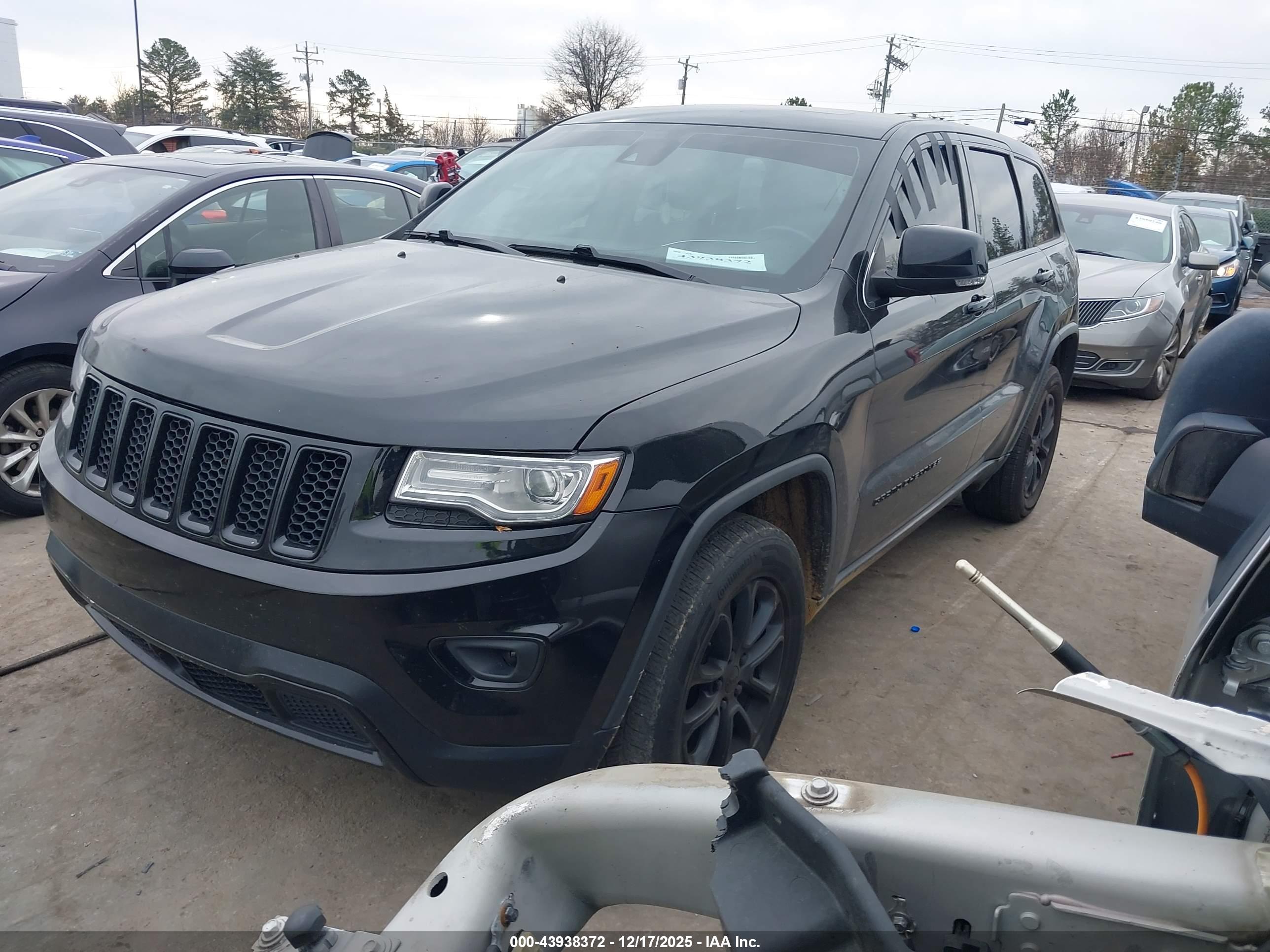 JEEP GRAND image 2