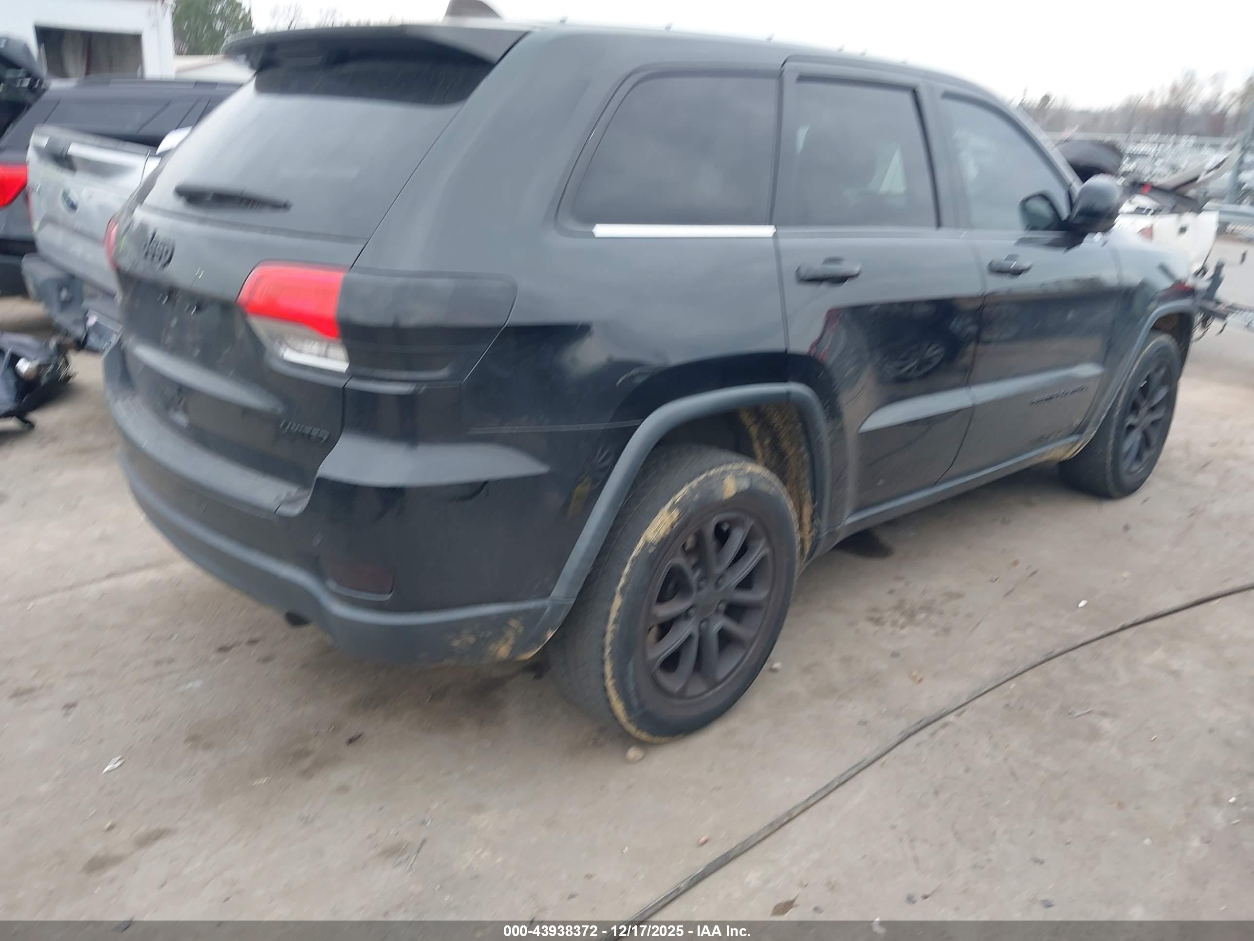 JEEP GRAND image 4