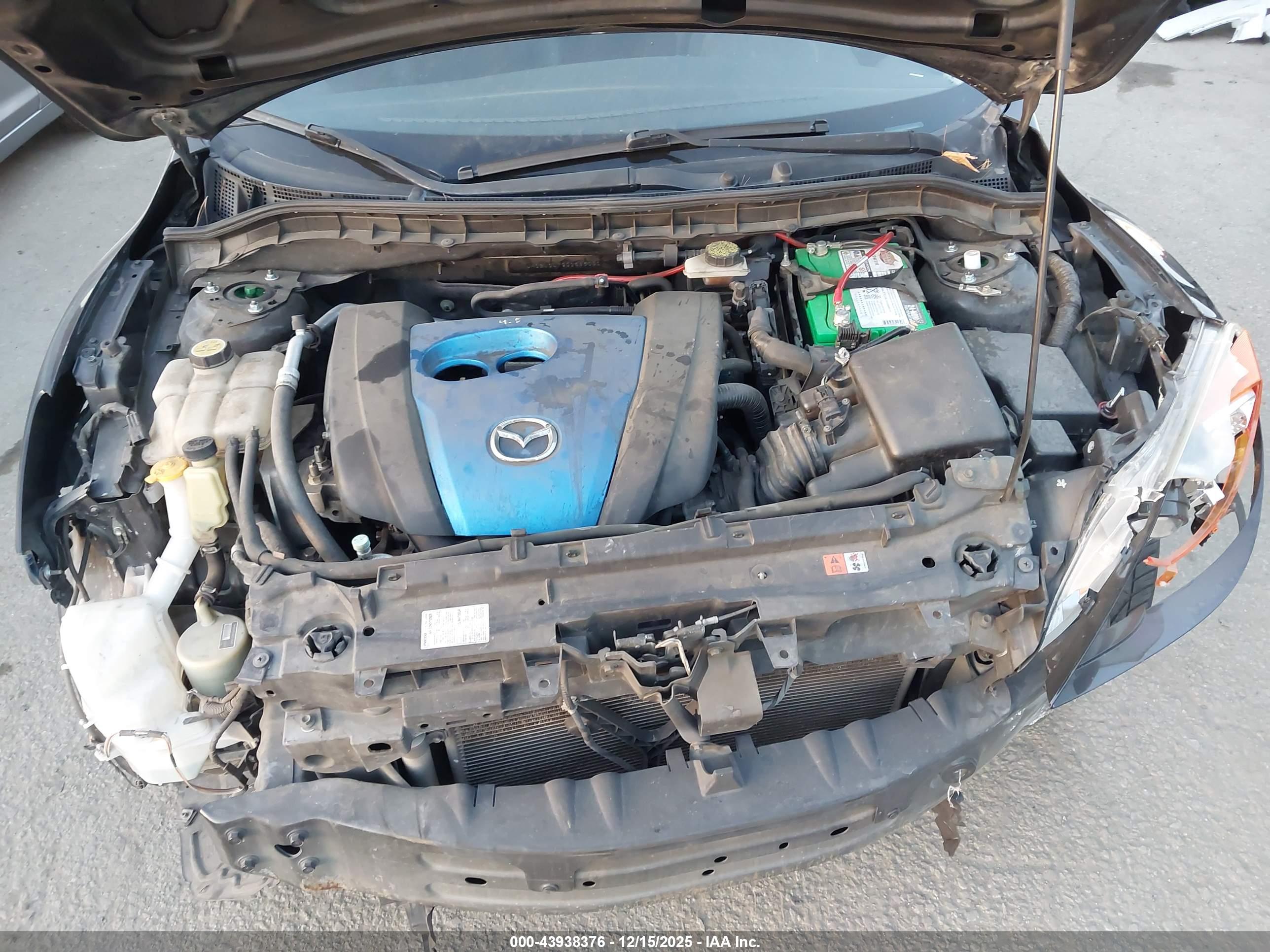 MAZDA MAZDA3 image 10