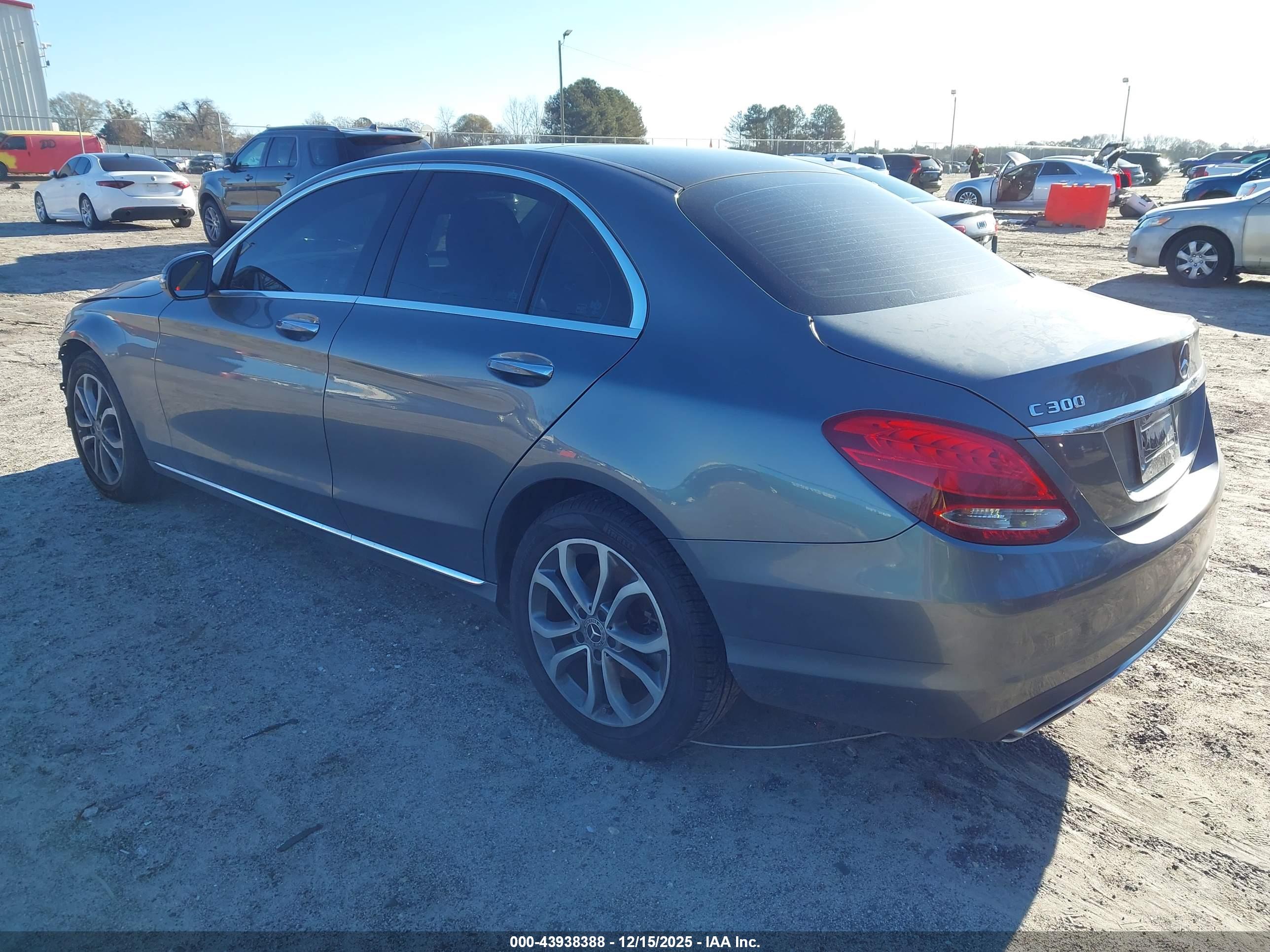 MERCEDES-BENZ C image 3