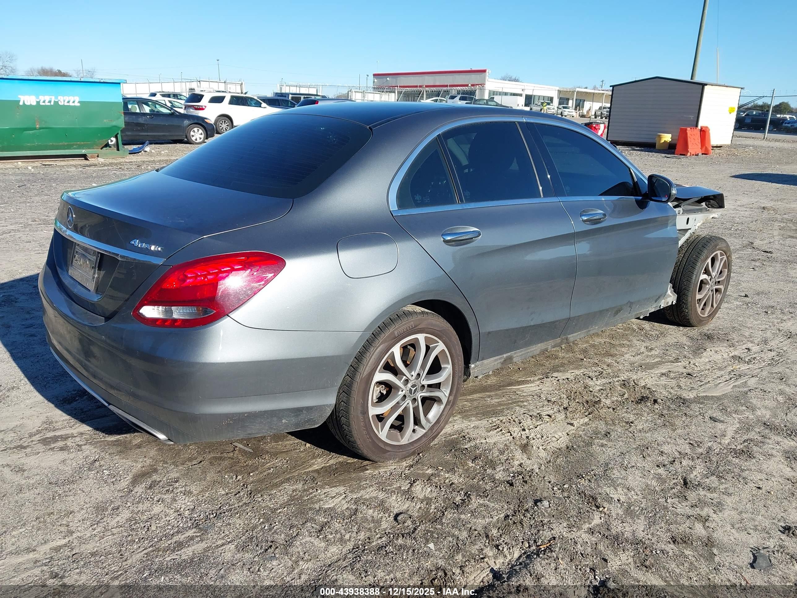 MERCEDES-BENZ C image 4