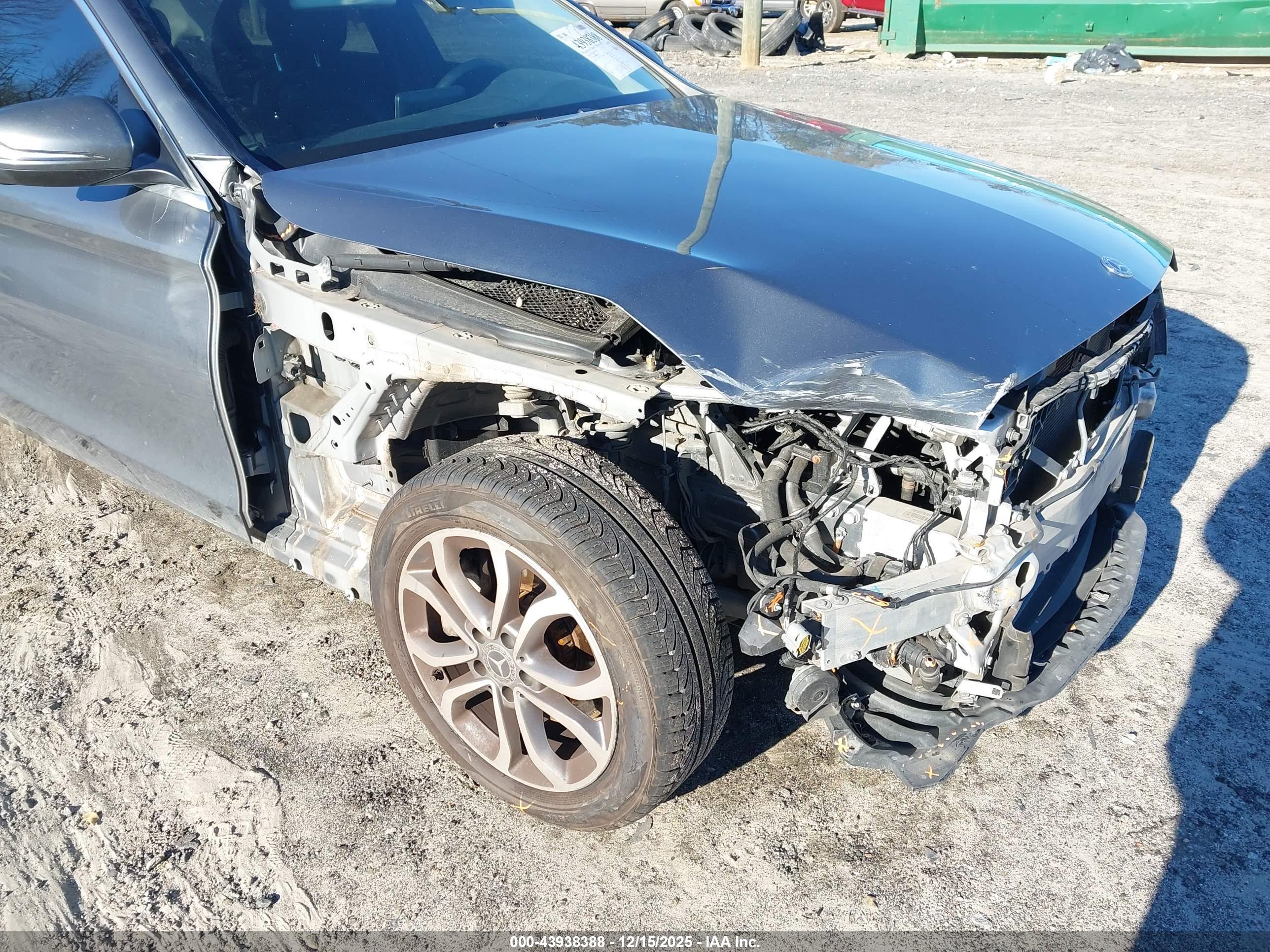 MERCEDES-BENZ C image 6