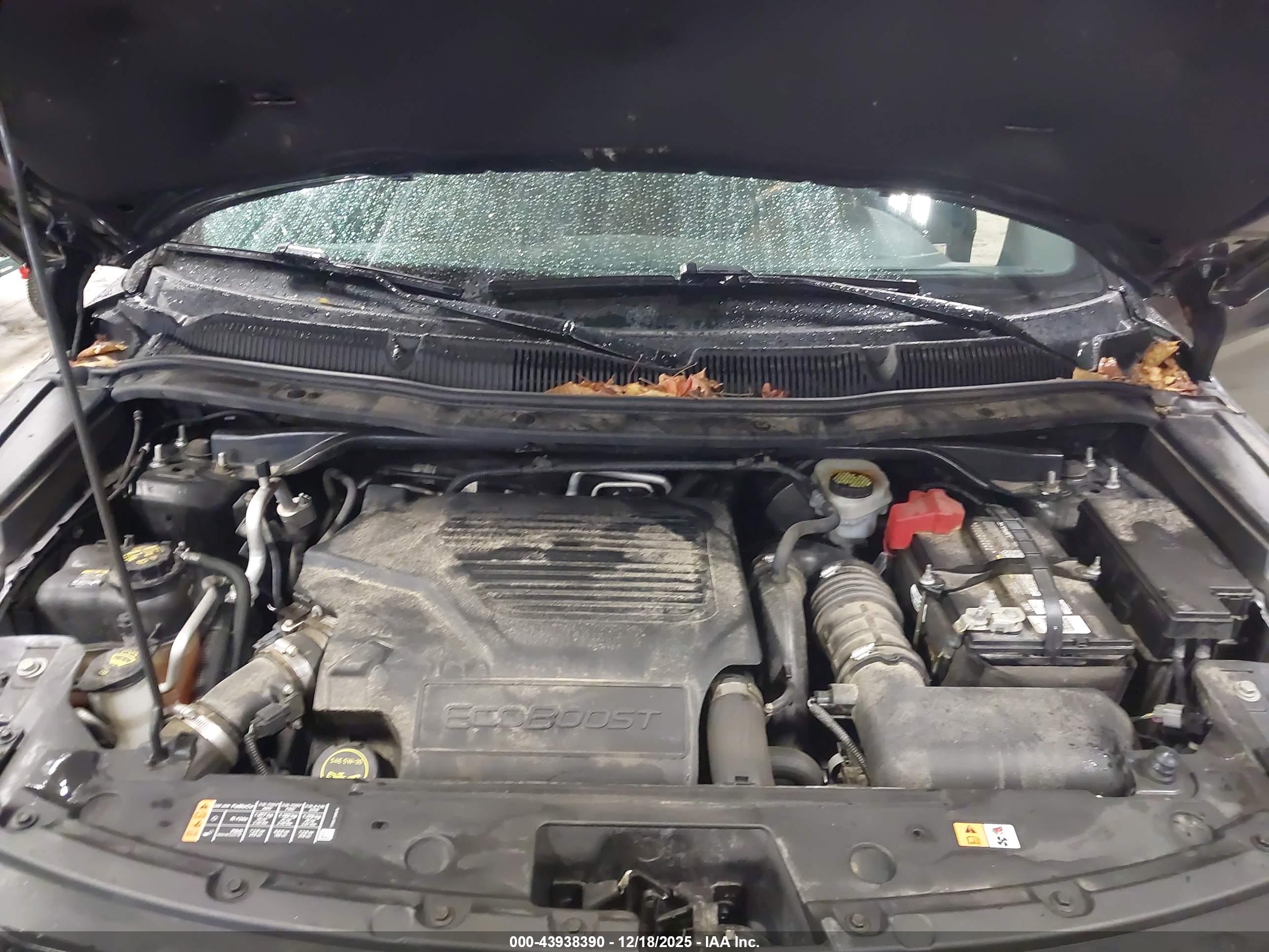 FORD EXPLORER image 10