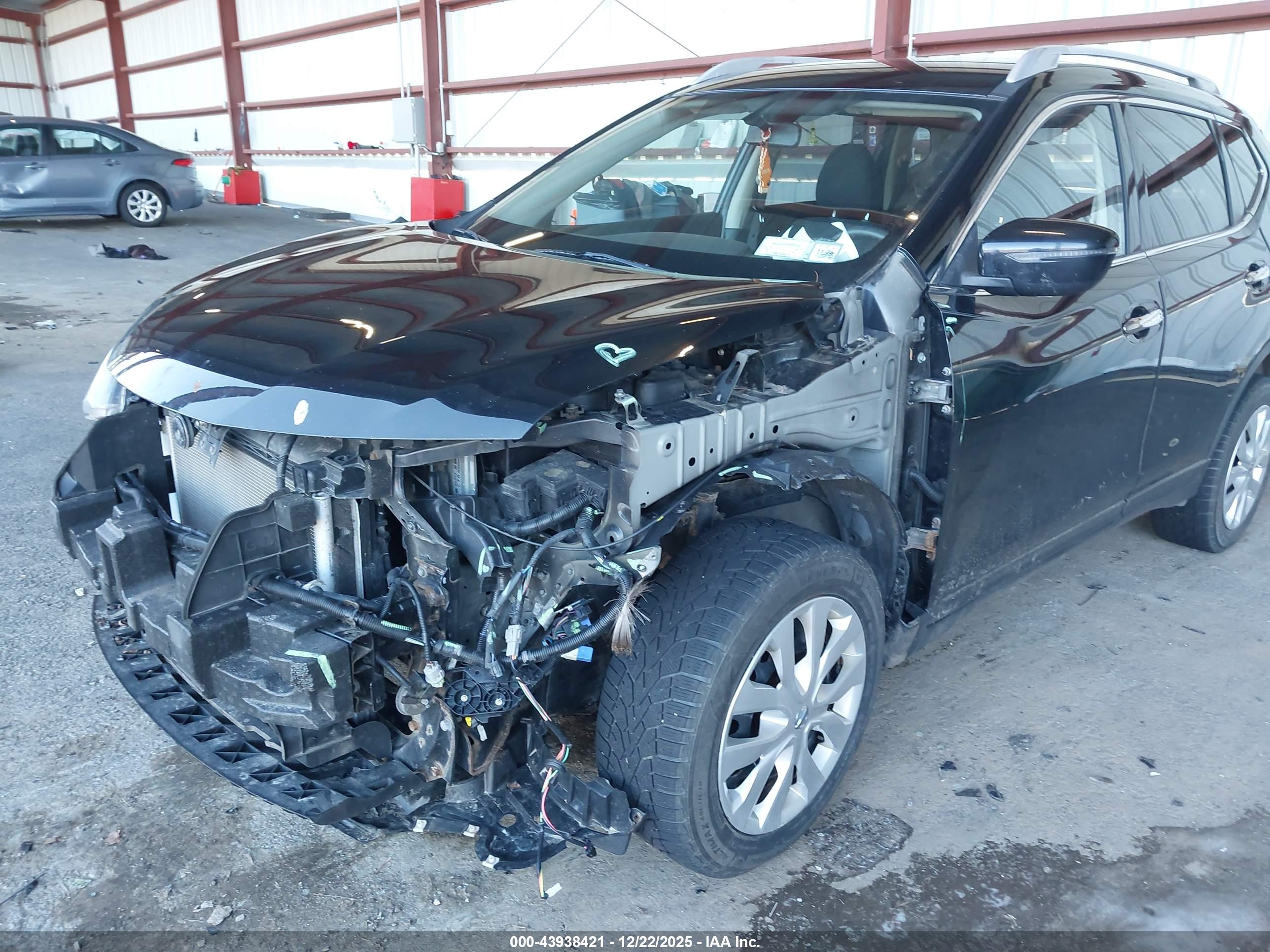 NISSAN ROGUE image 6