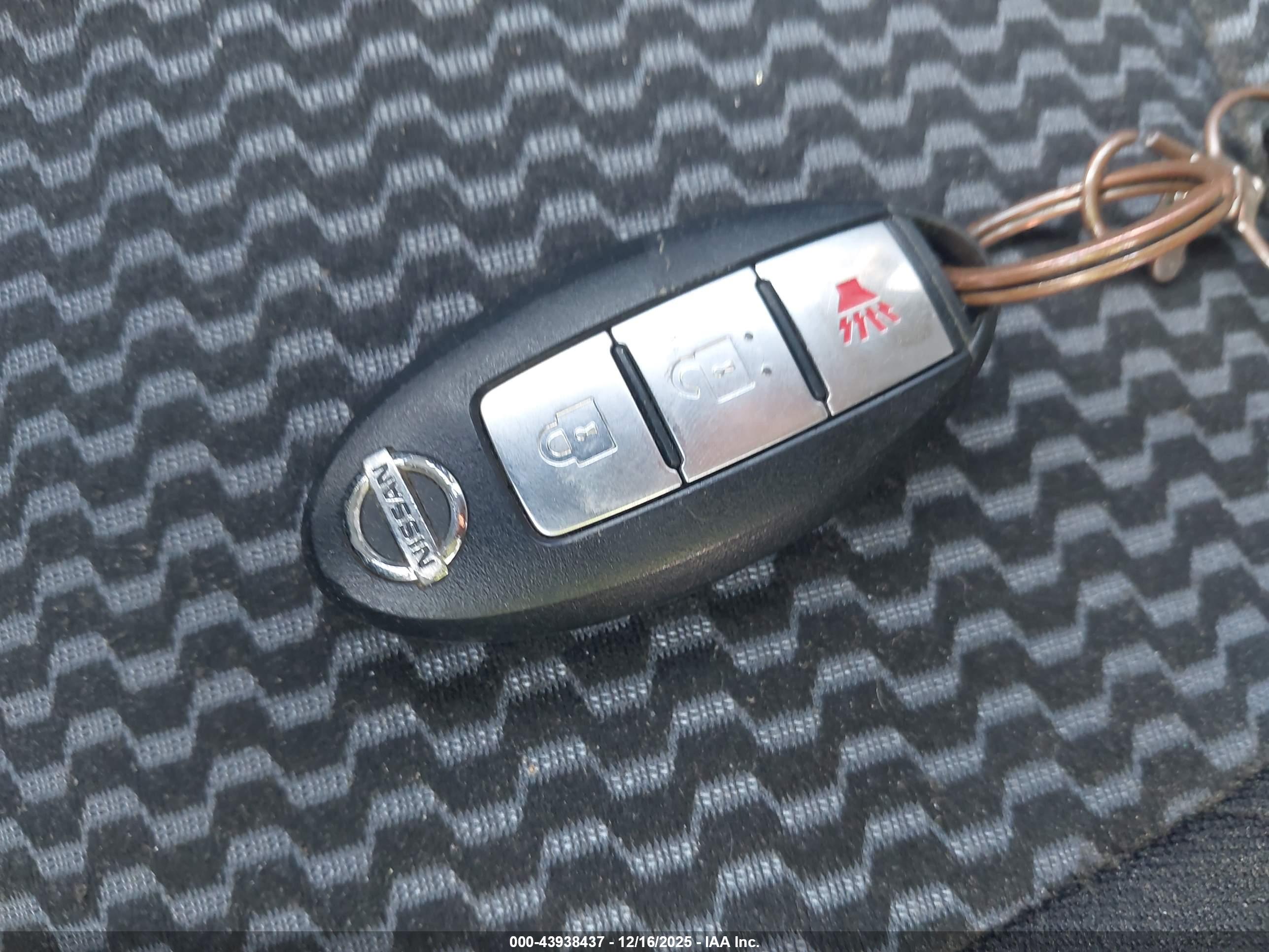 NISSAN JUKE image 11