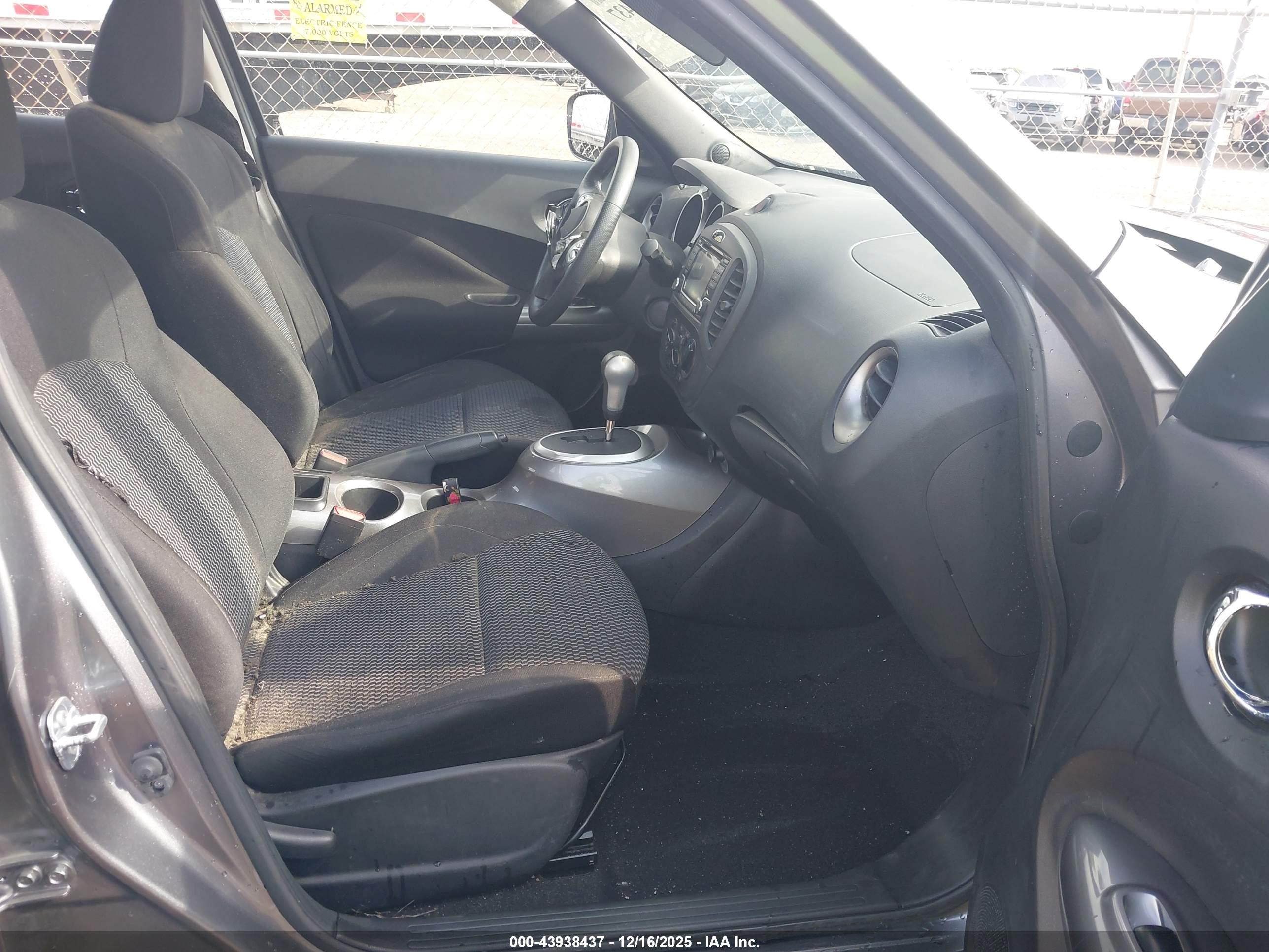 NISSAN JUKE image 5