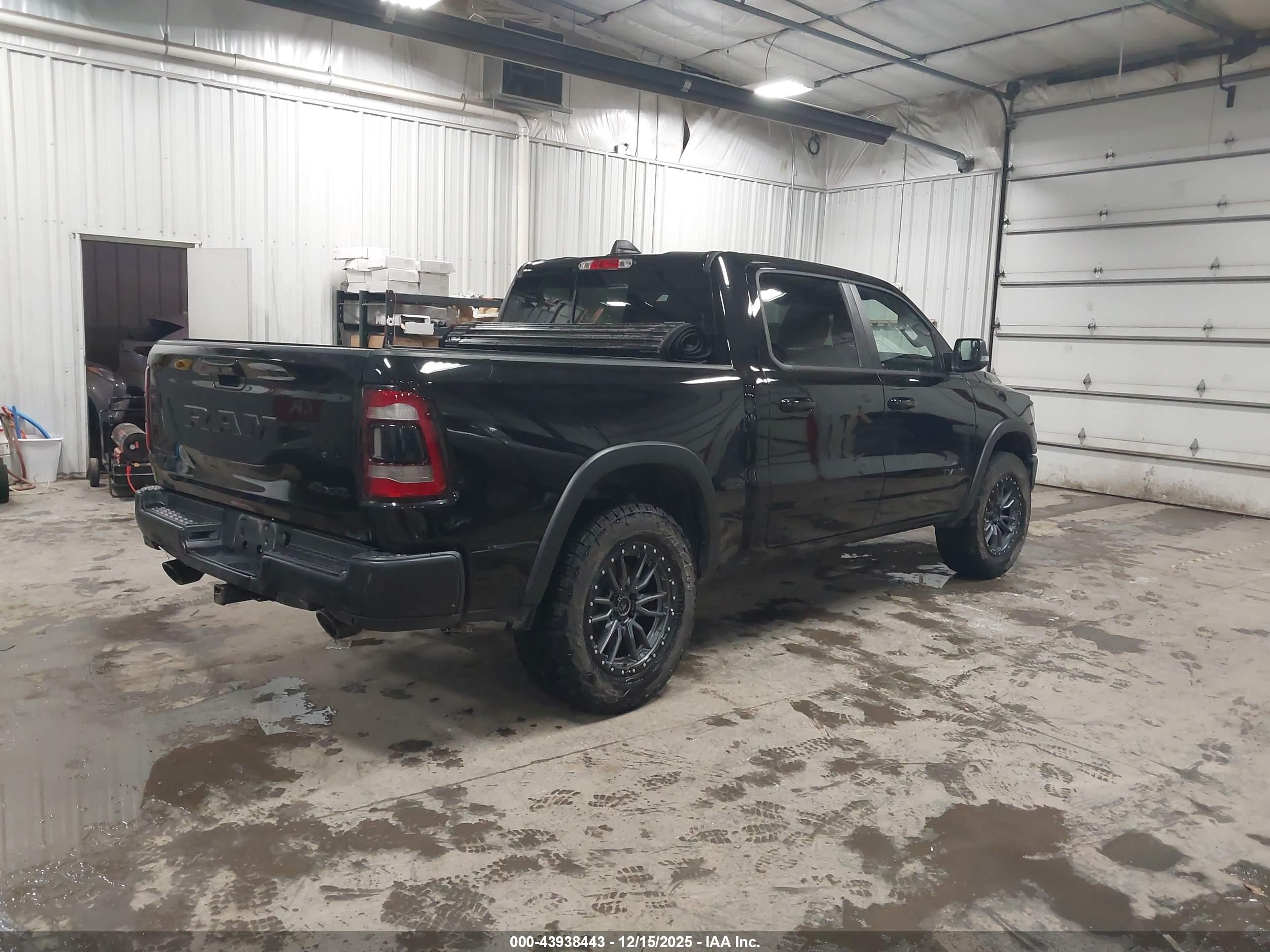 RAM 1500 image 4