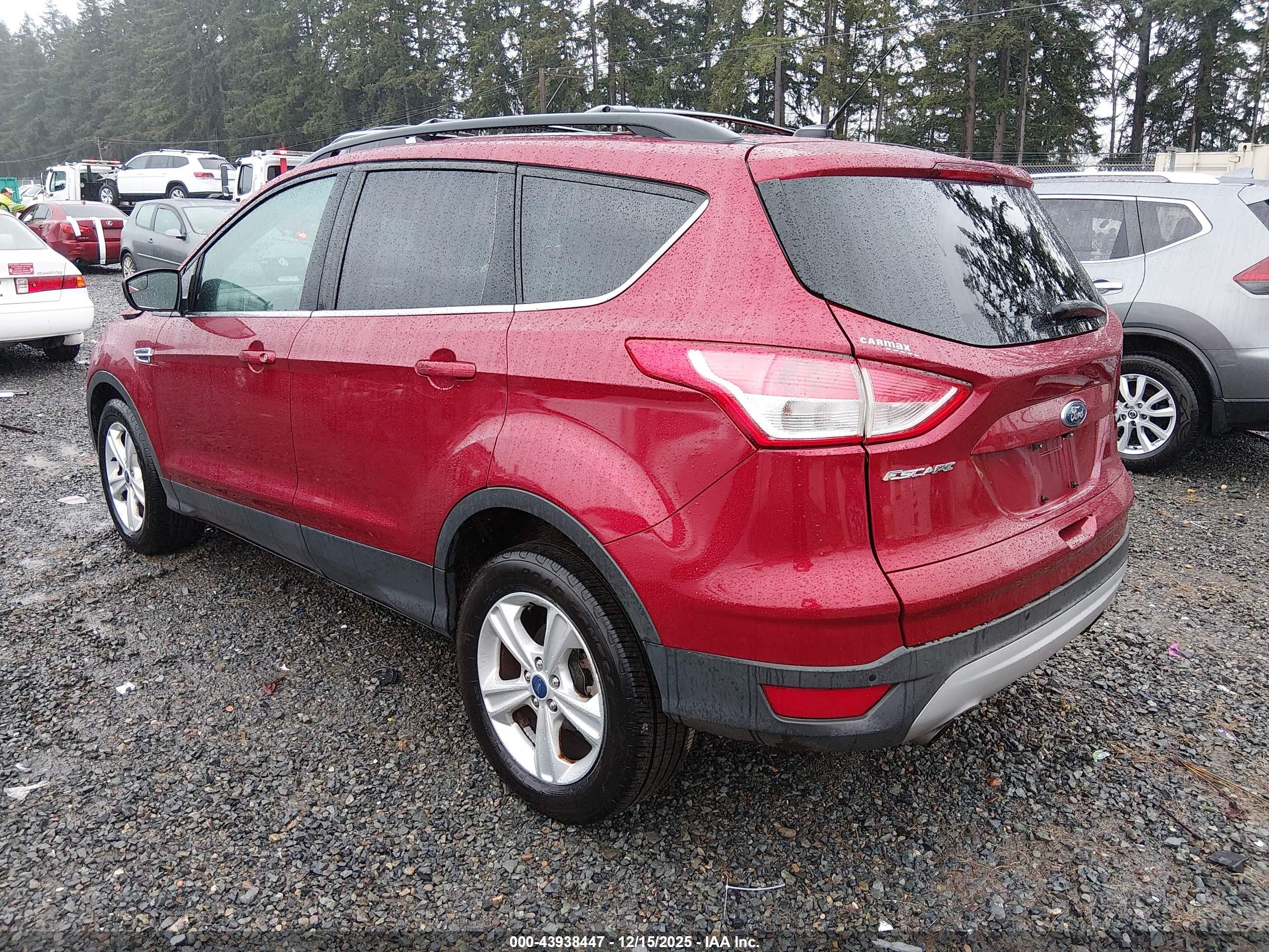 FORD ESCAPE image 3