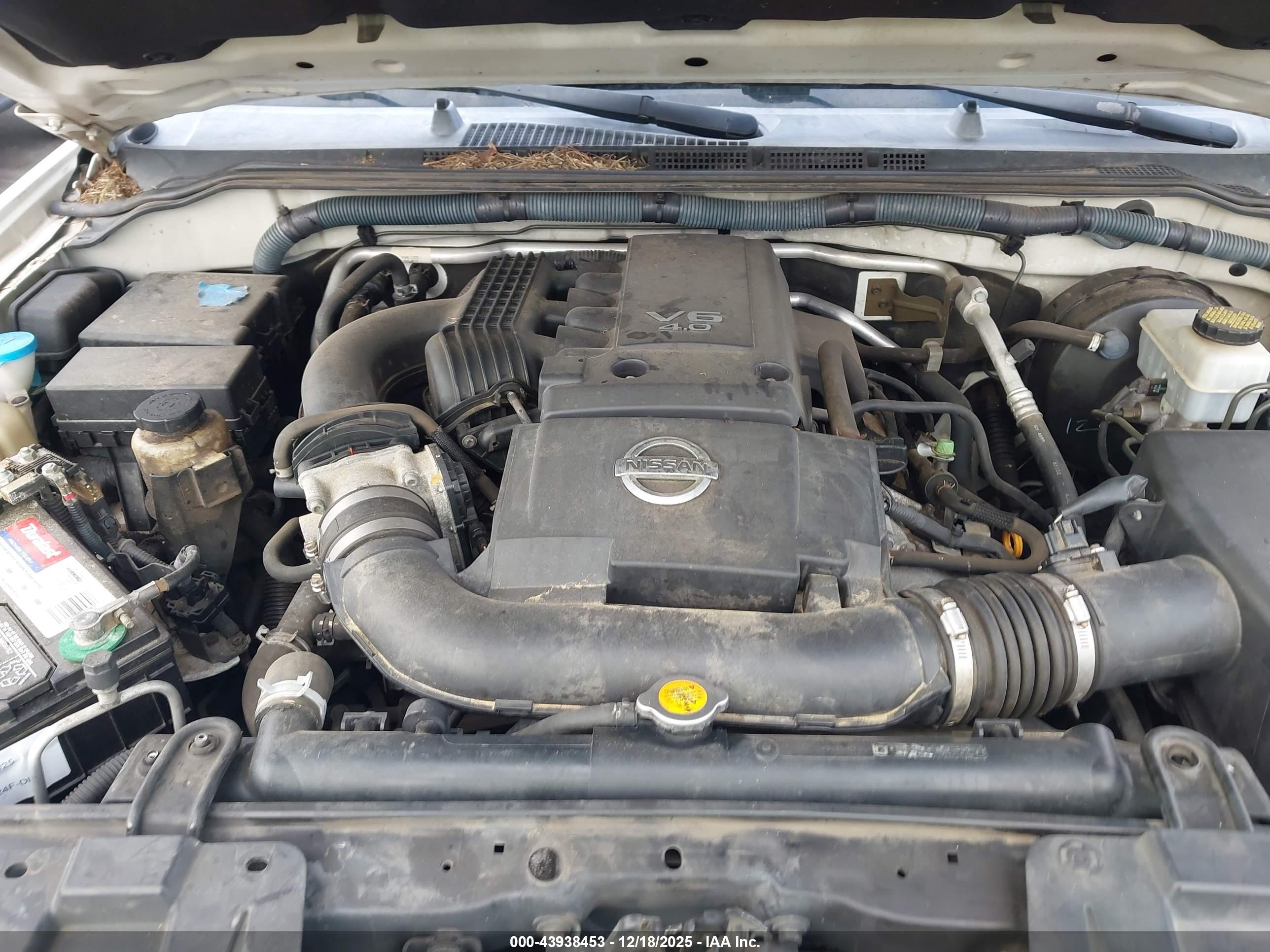 NISSAN FRONTIER image 10