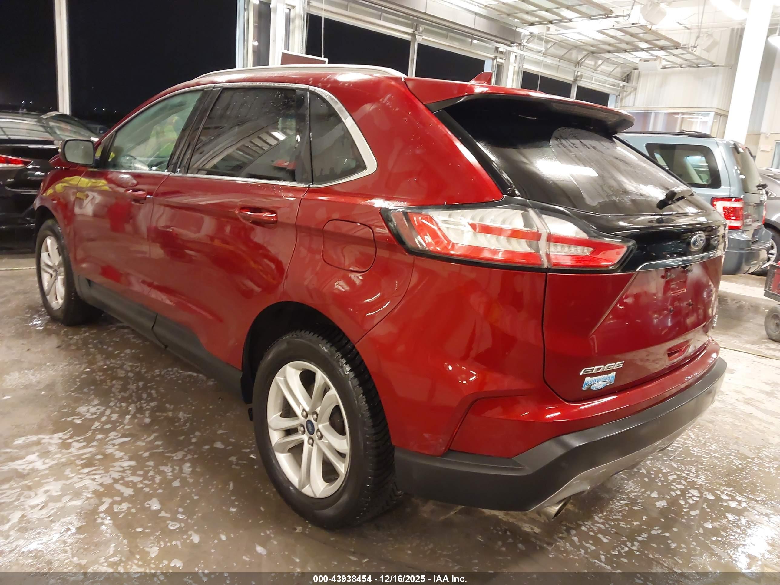 FORD EDGE image 3