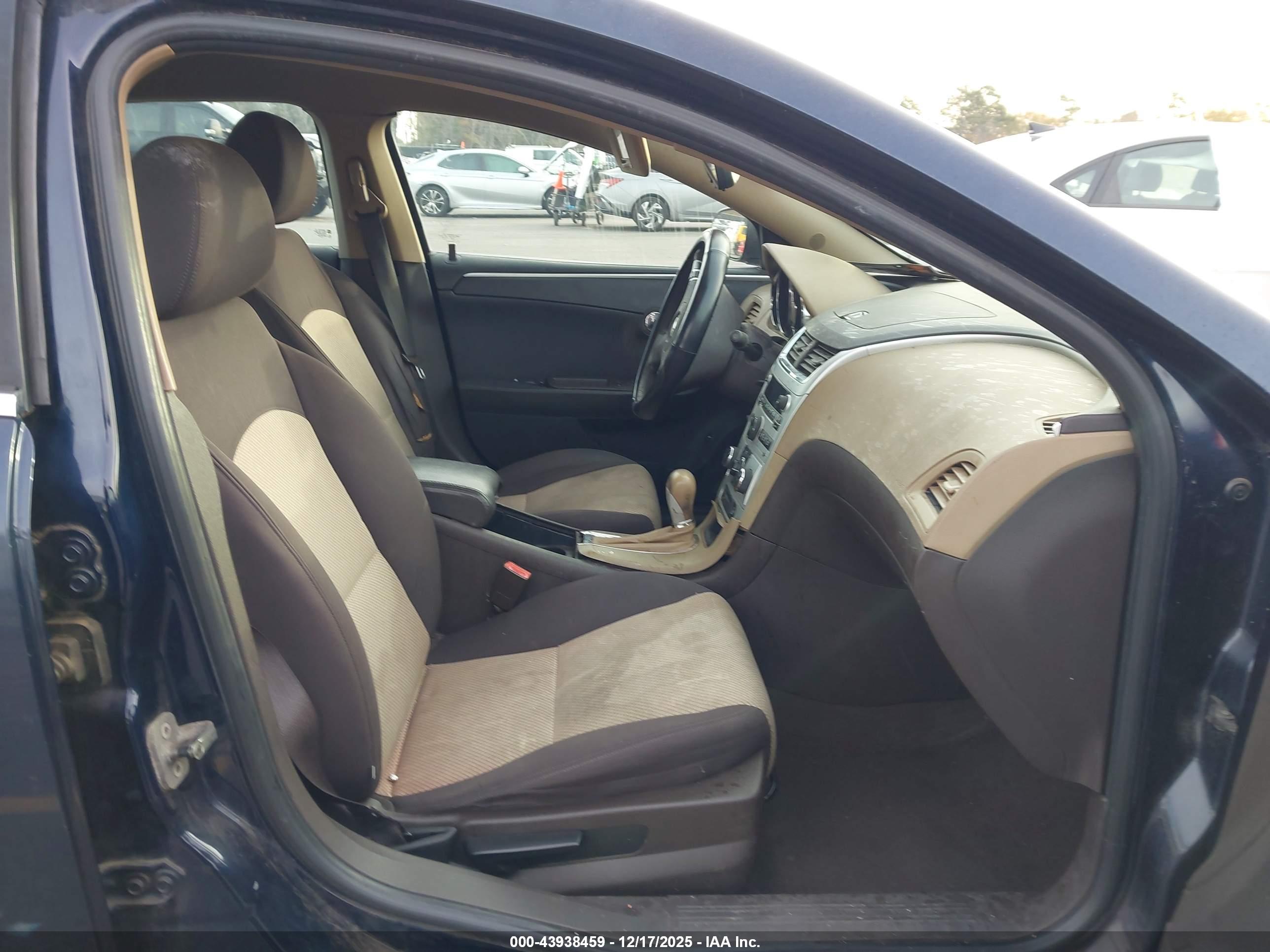 CHEVROLET MALIBU image 5