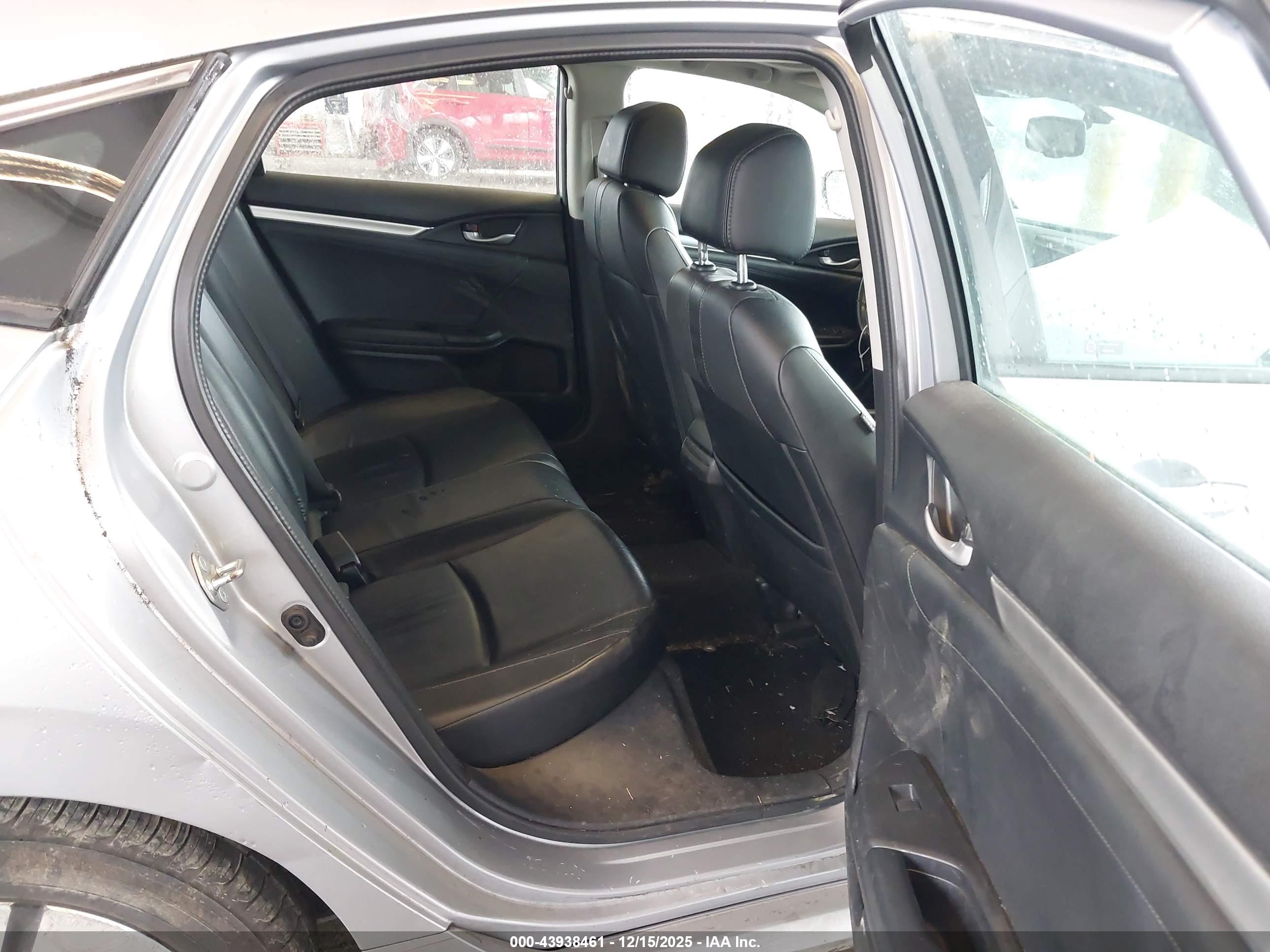 HONDA CIVIC image 8