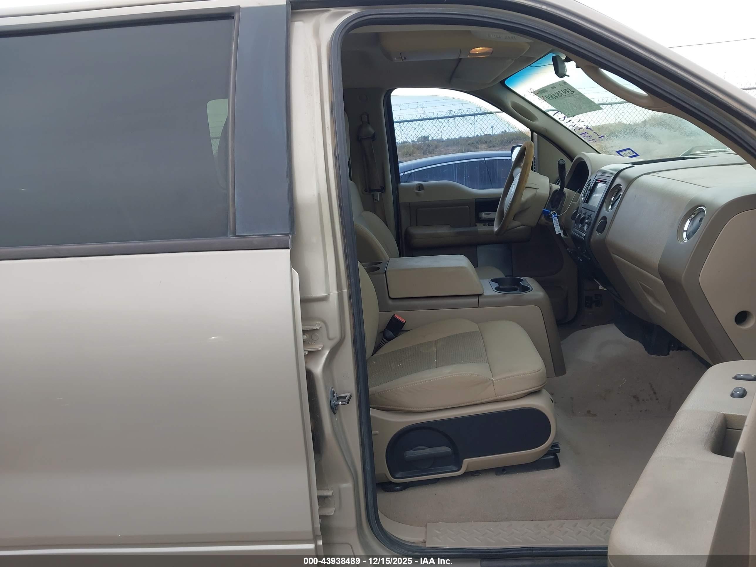 FORD F-150 image 5