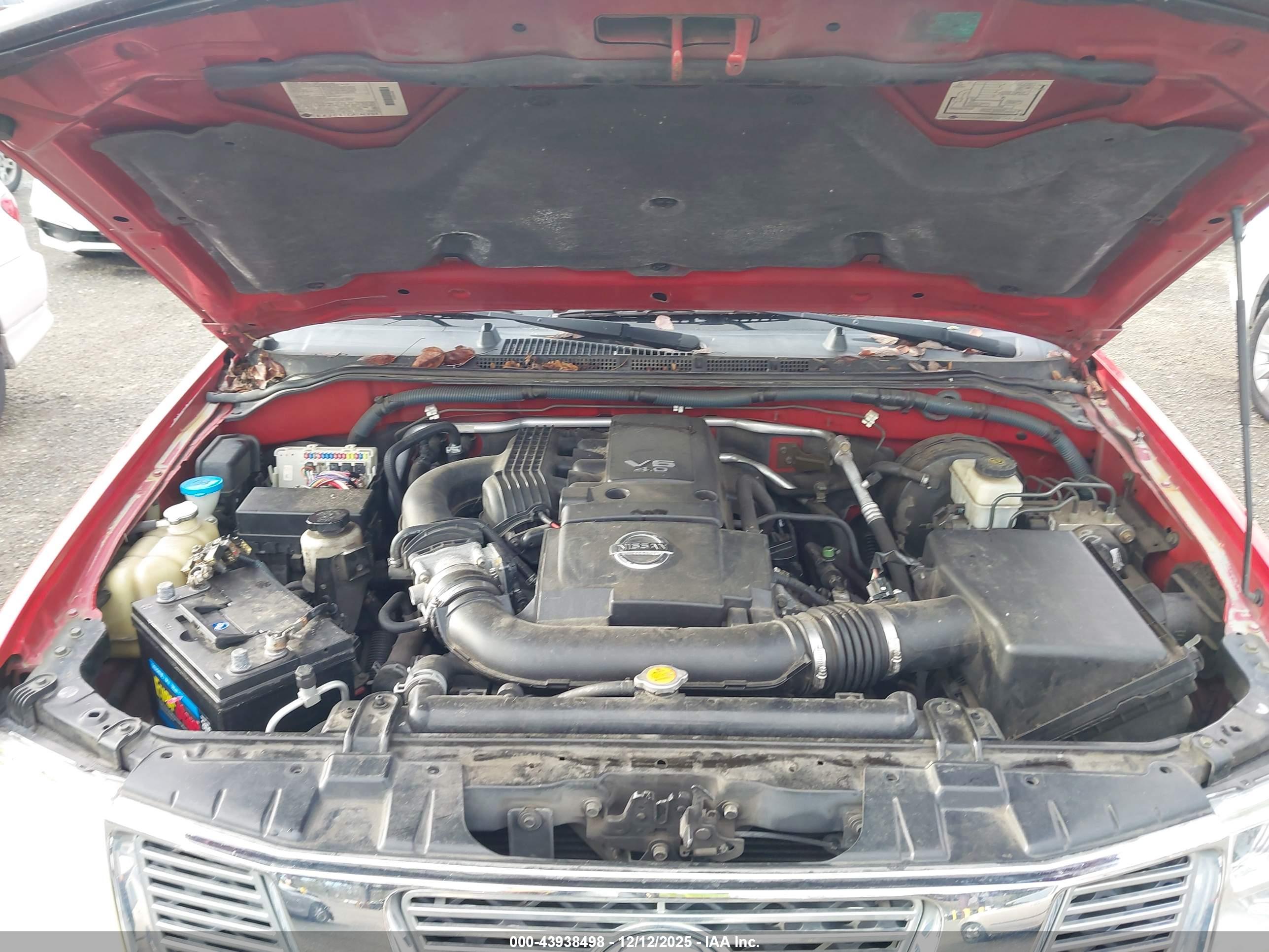 NISSAN FRONTIER image 10
