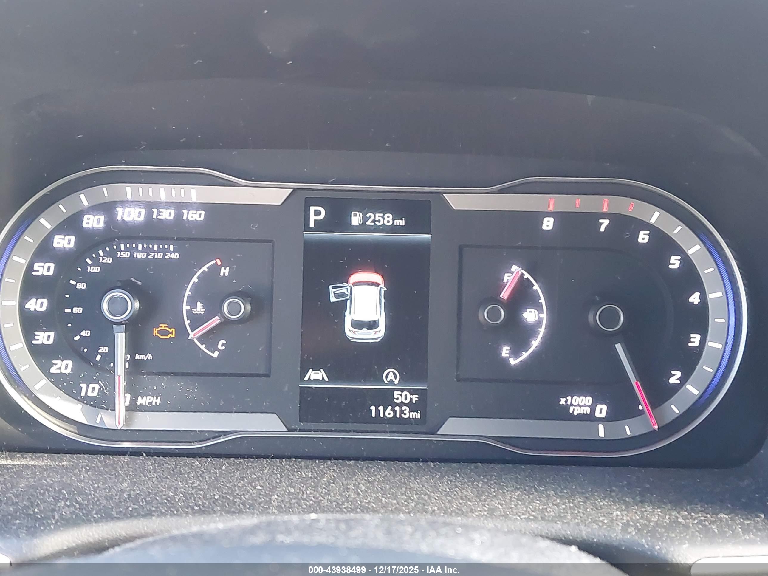 HYUNDAI TUCSON image 7