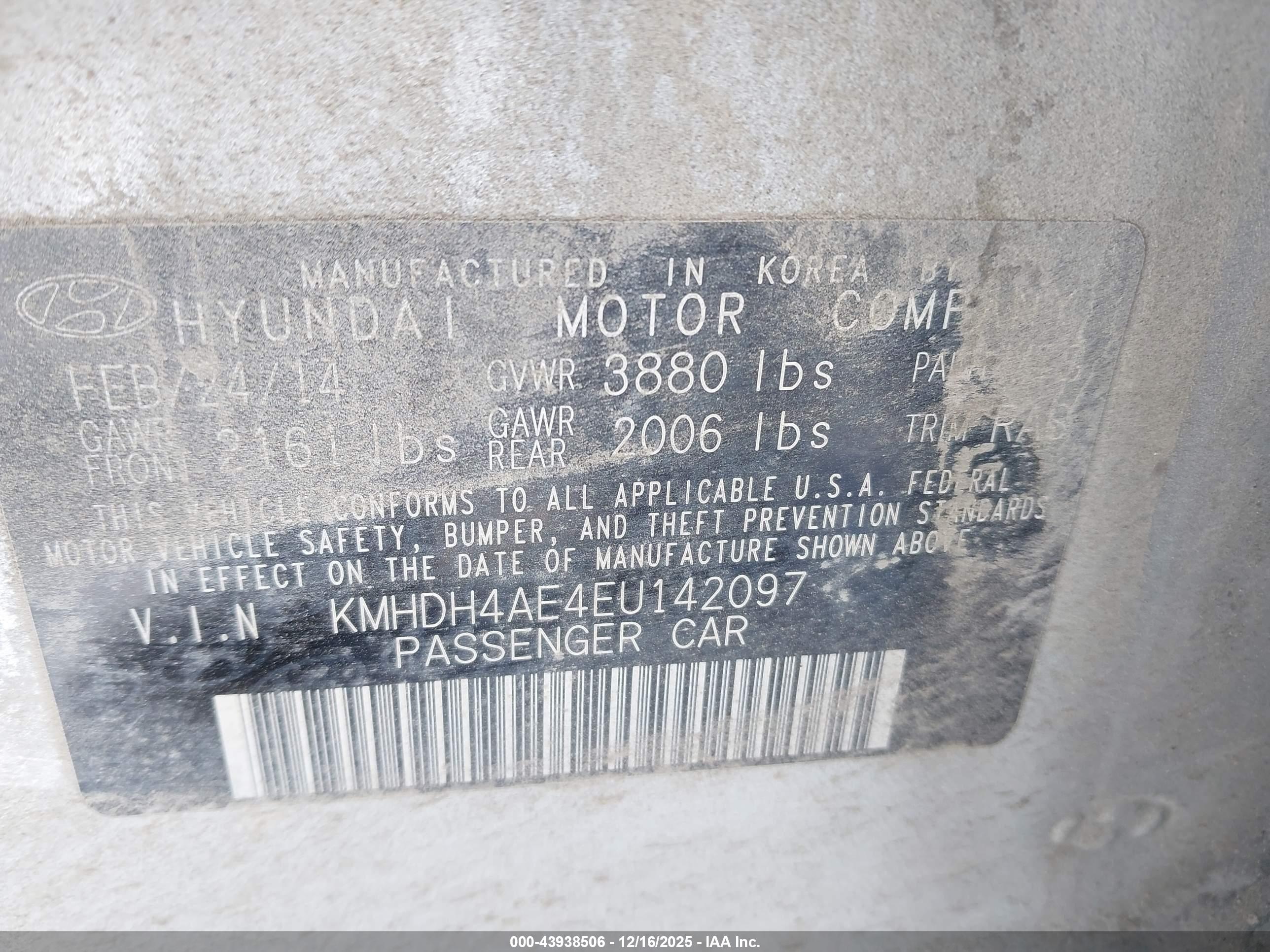 HYUNDAI ELANTRA image 9