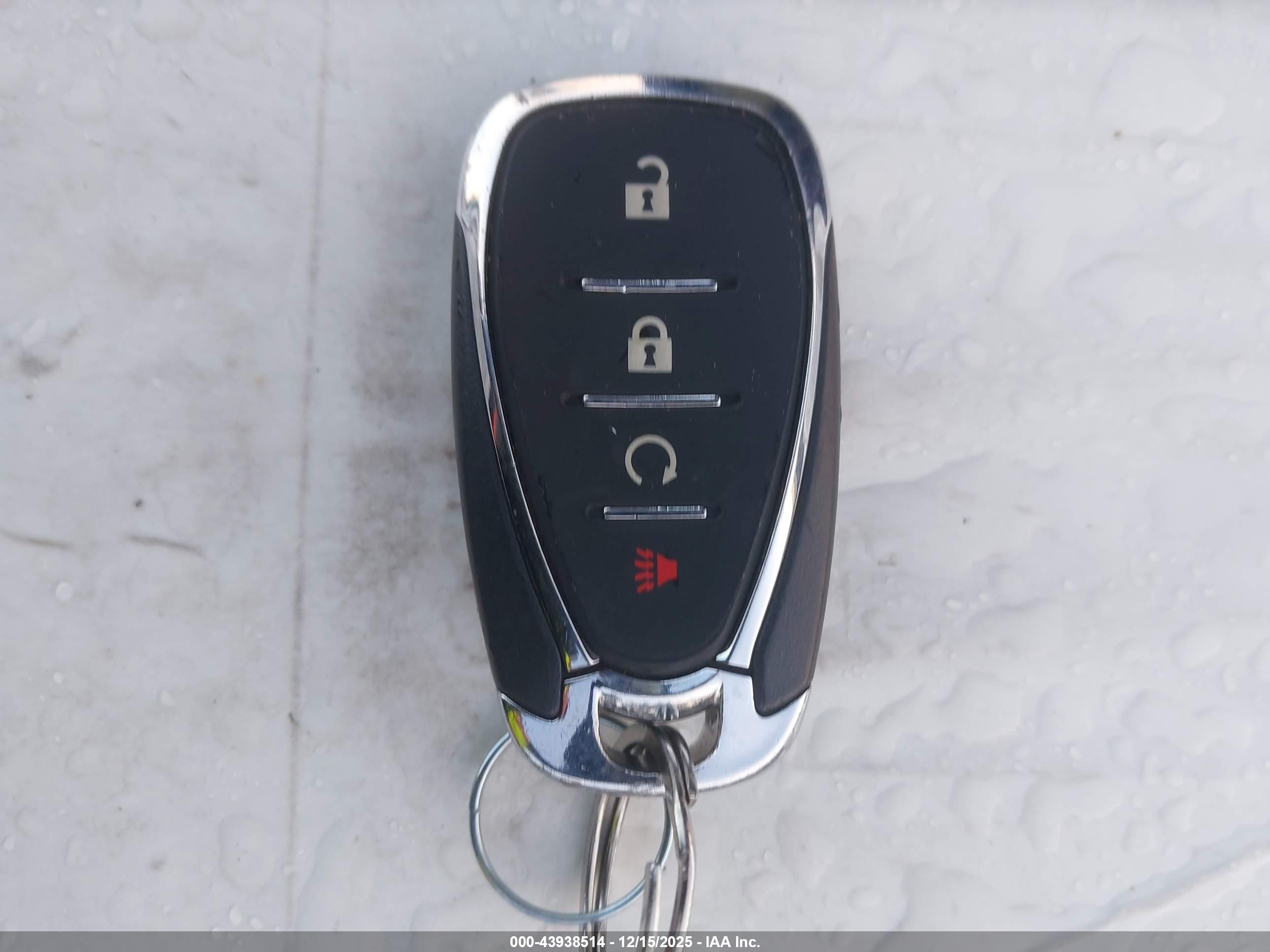 CHEVROLET BOLT image 11