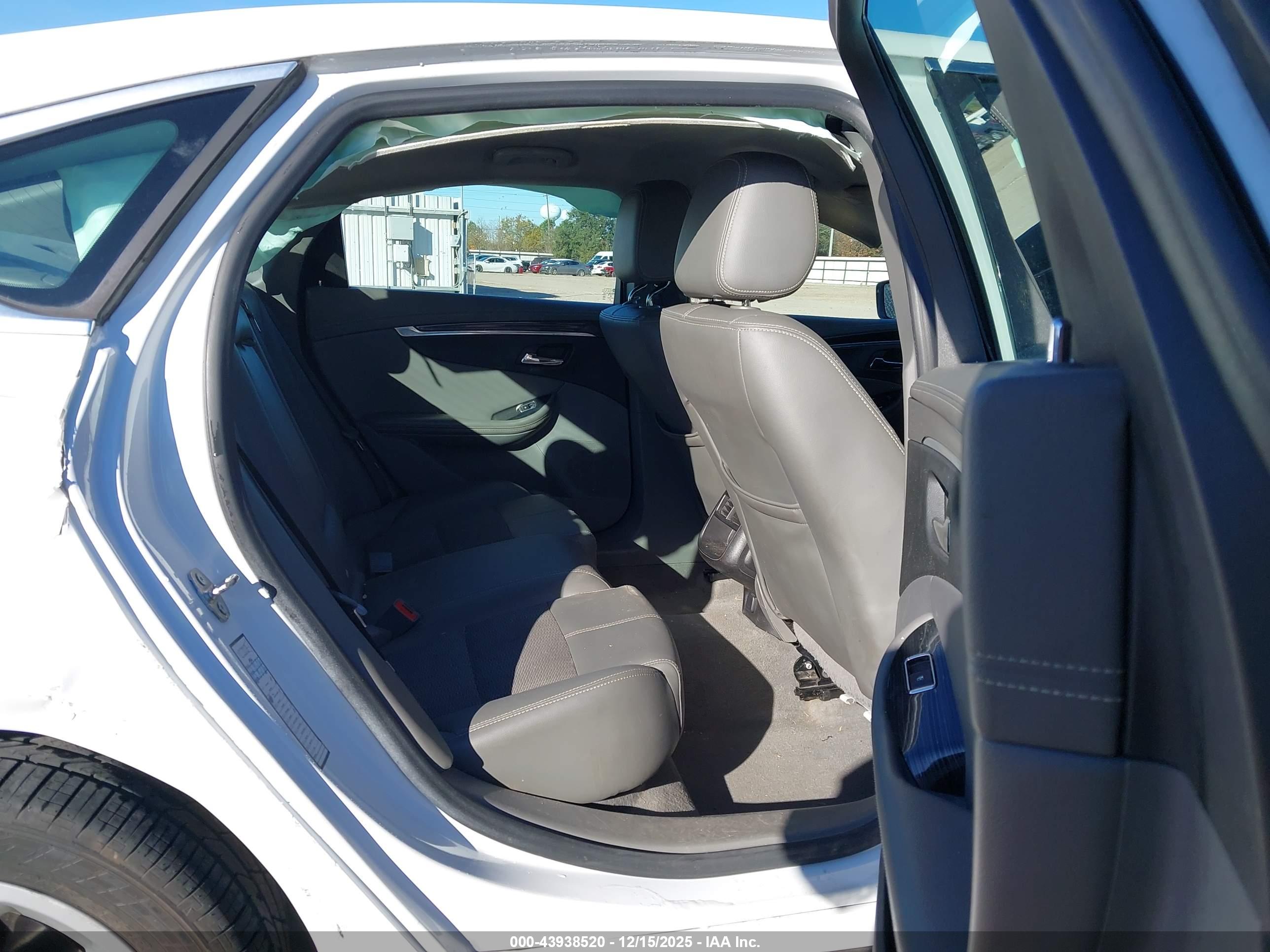 CHEVROLET IMPALA image 8