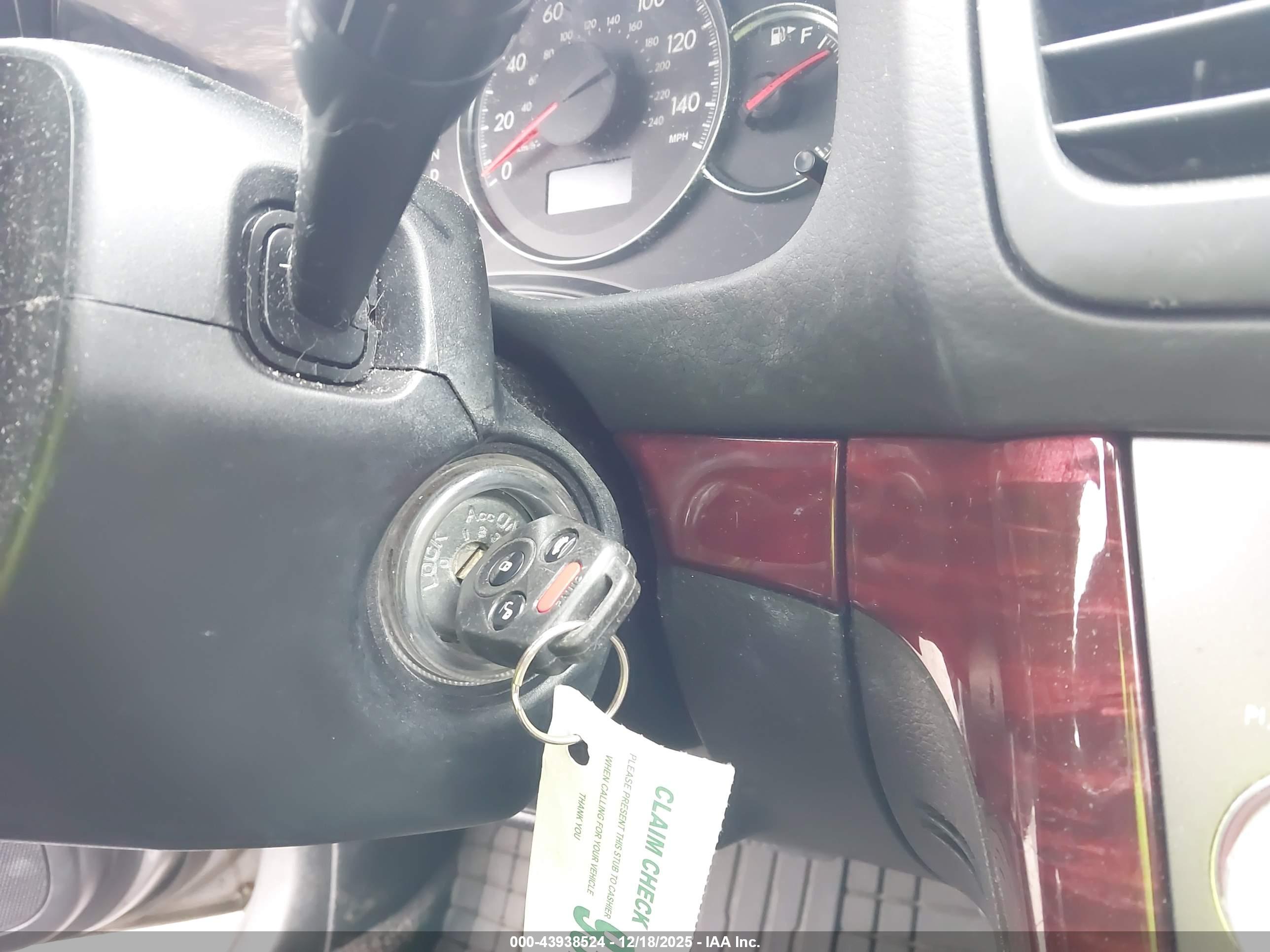 SUBARU OUTBACK image 11