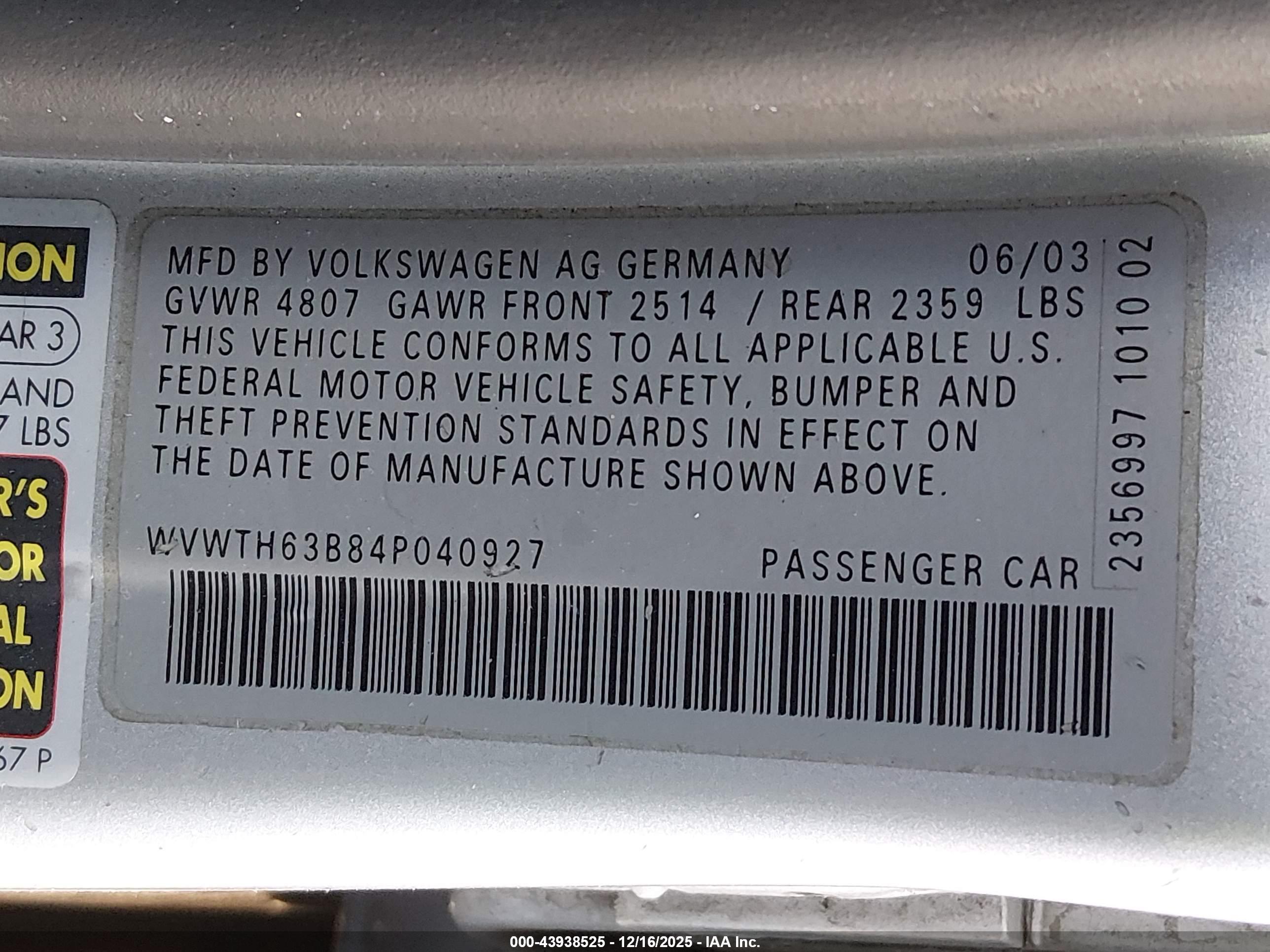 VOLKSWAGEN PASSAT image 9