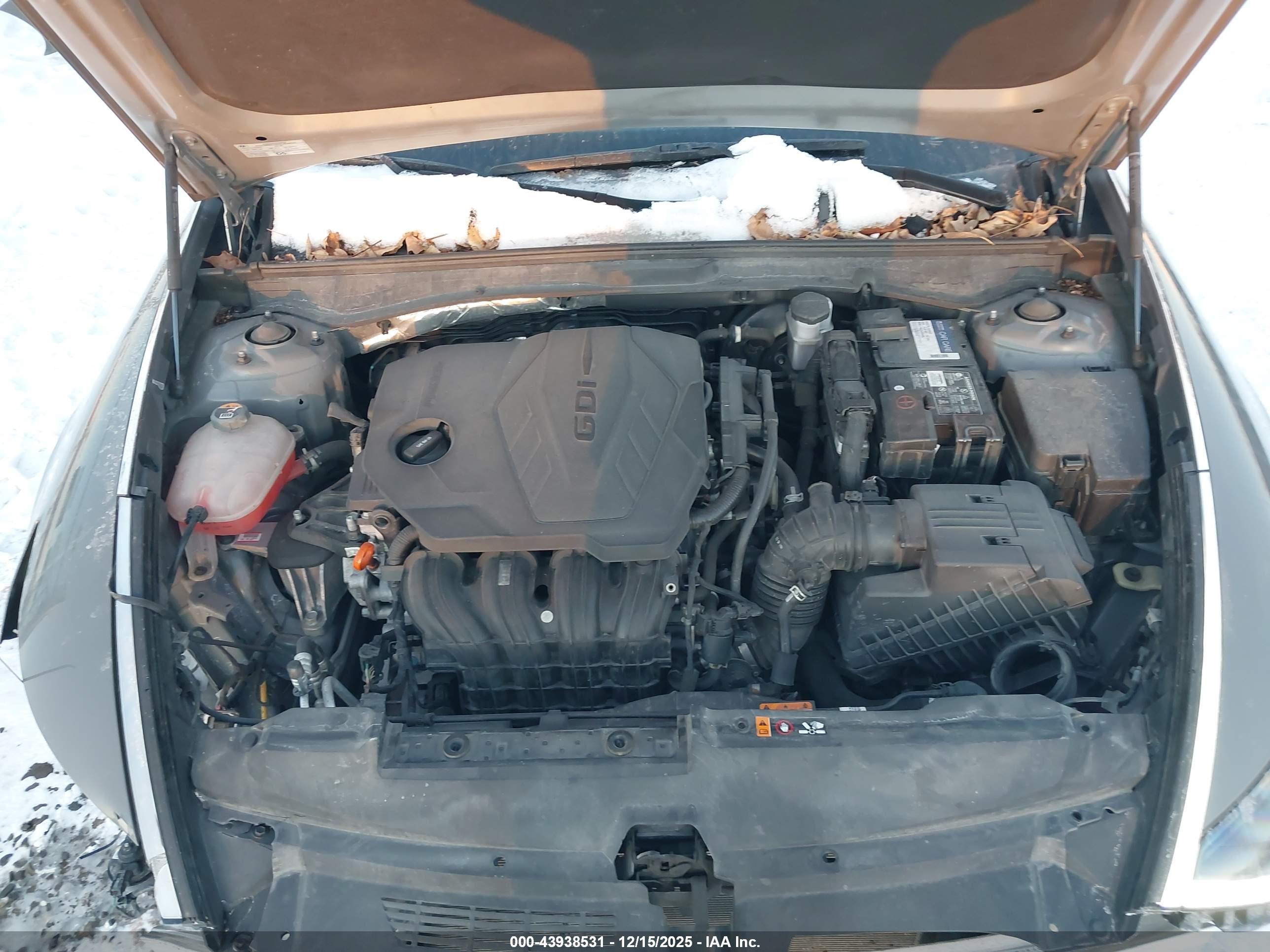 HYUNDAI SONATA image 10