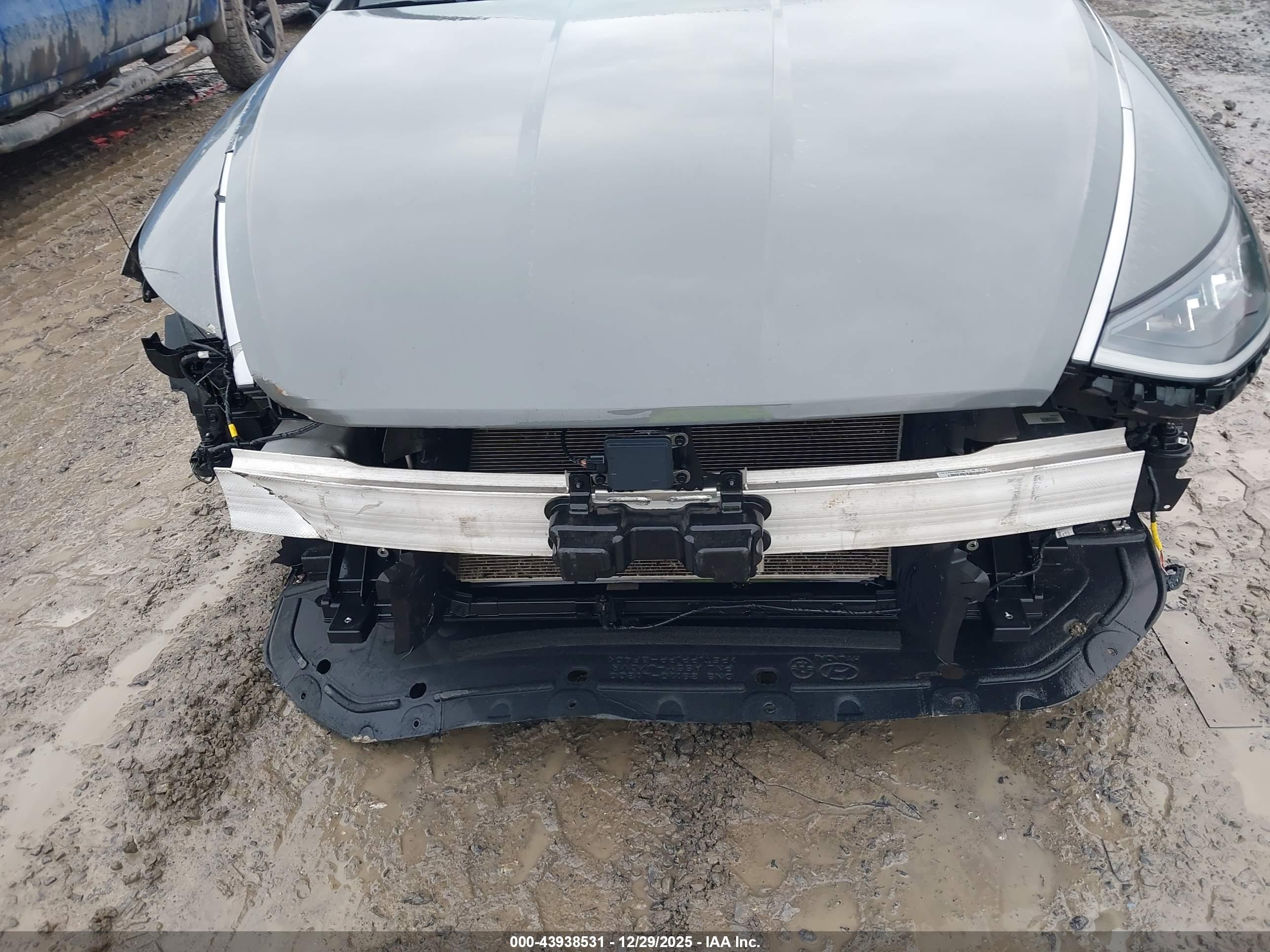 HYUNDAI SONATA image 6