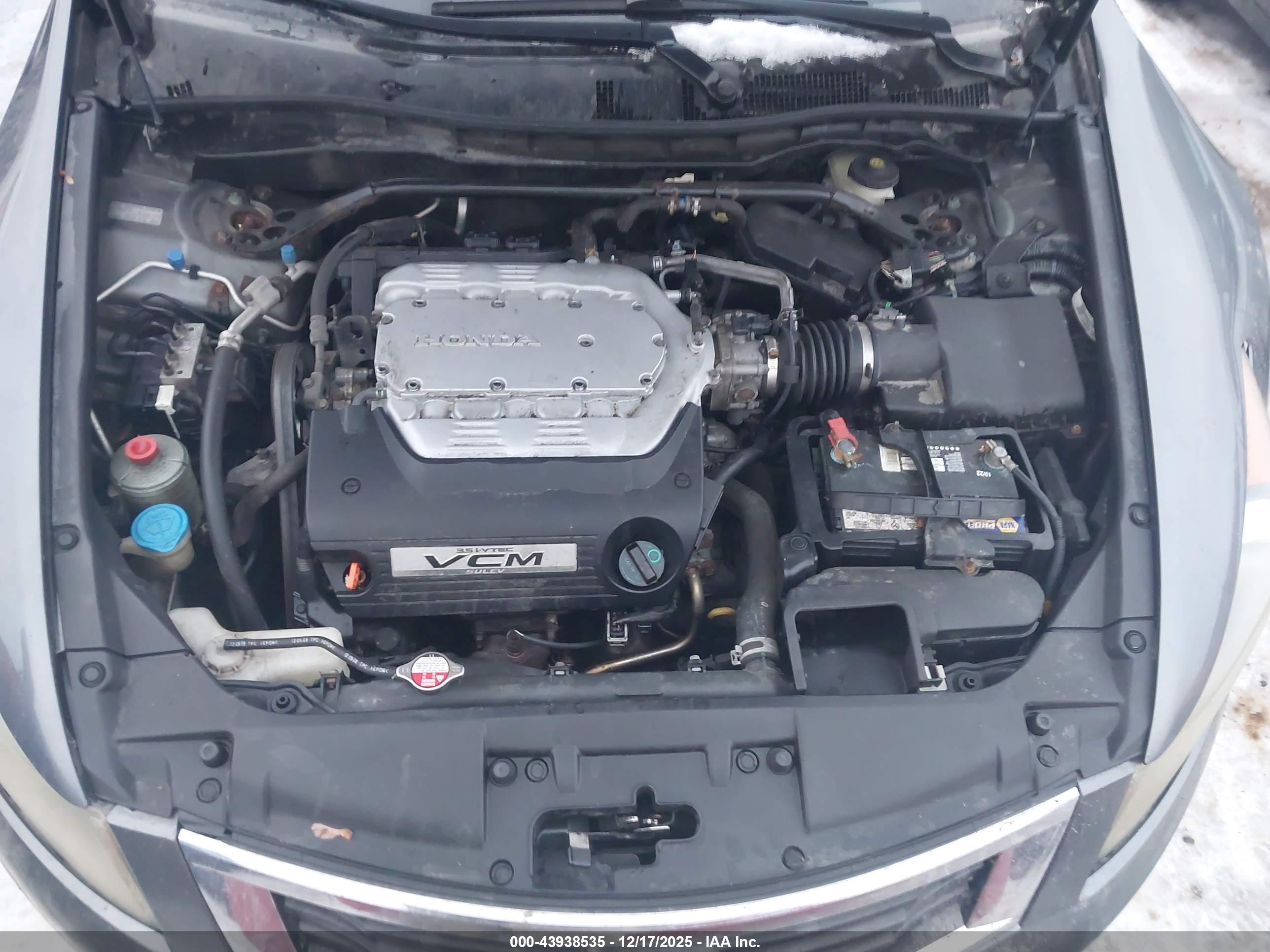 HONDA ACCORD image 10