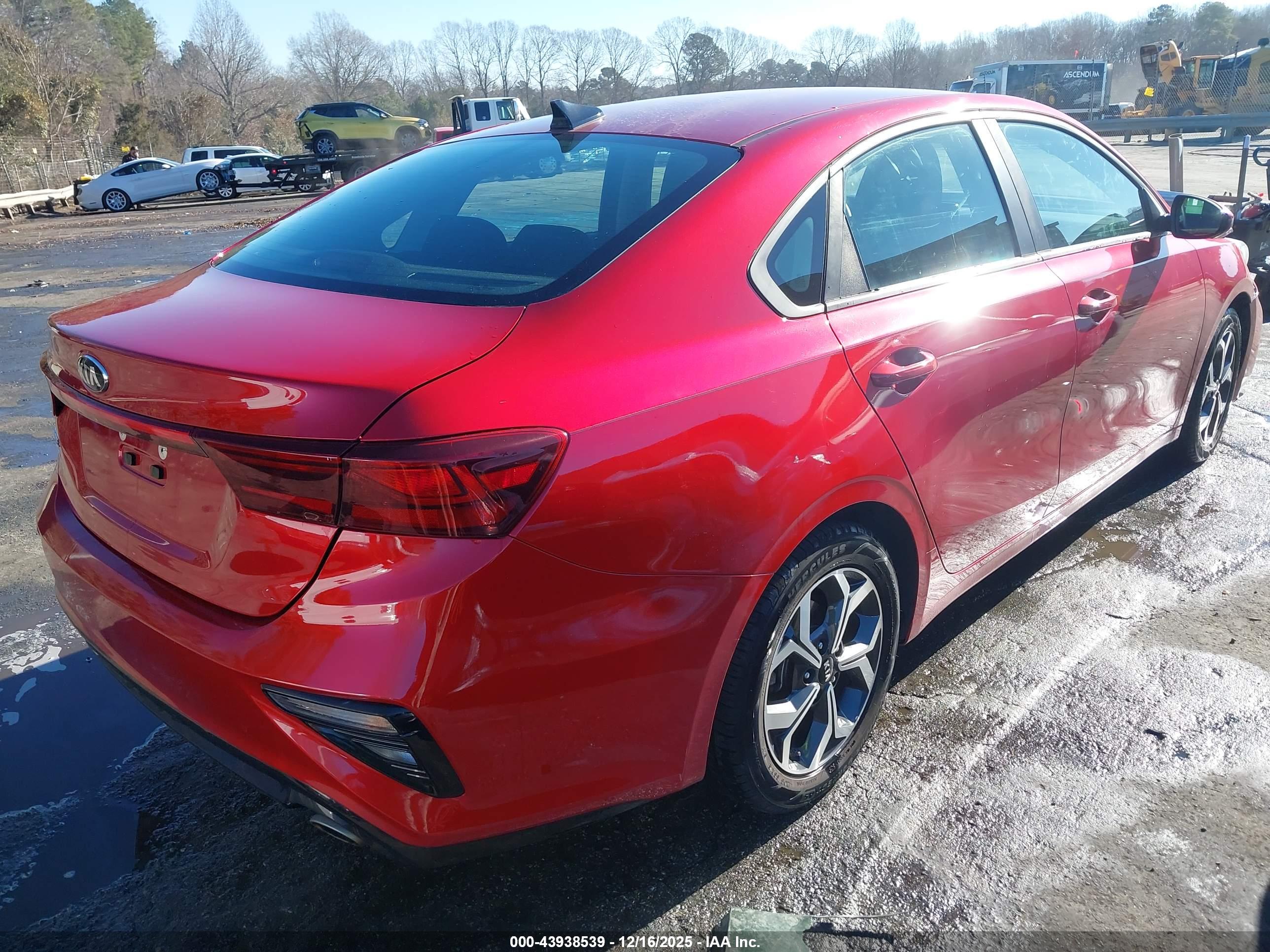 KIA FORTE image 4