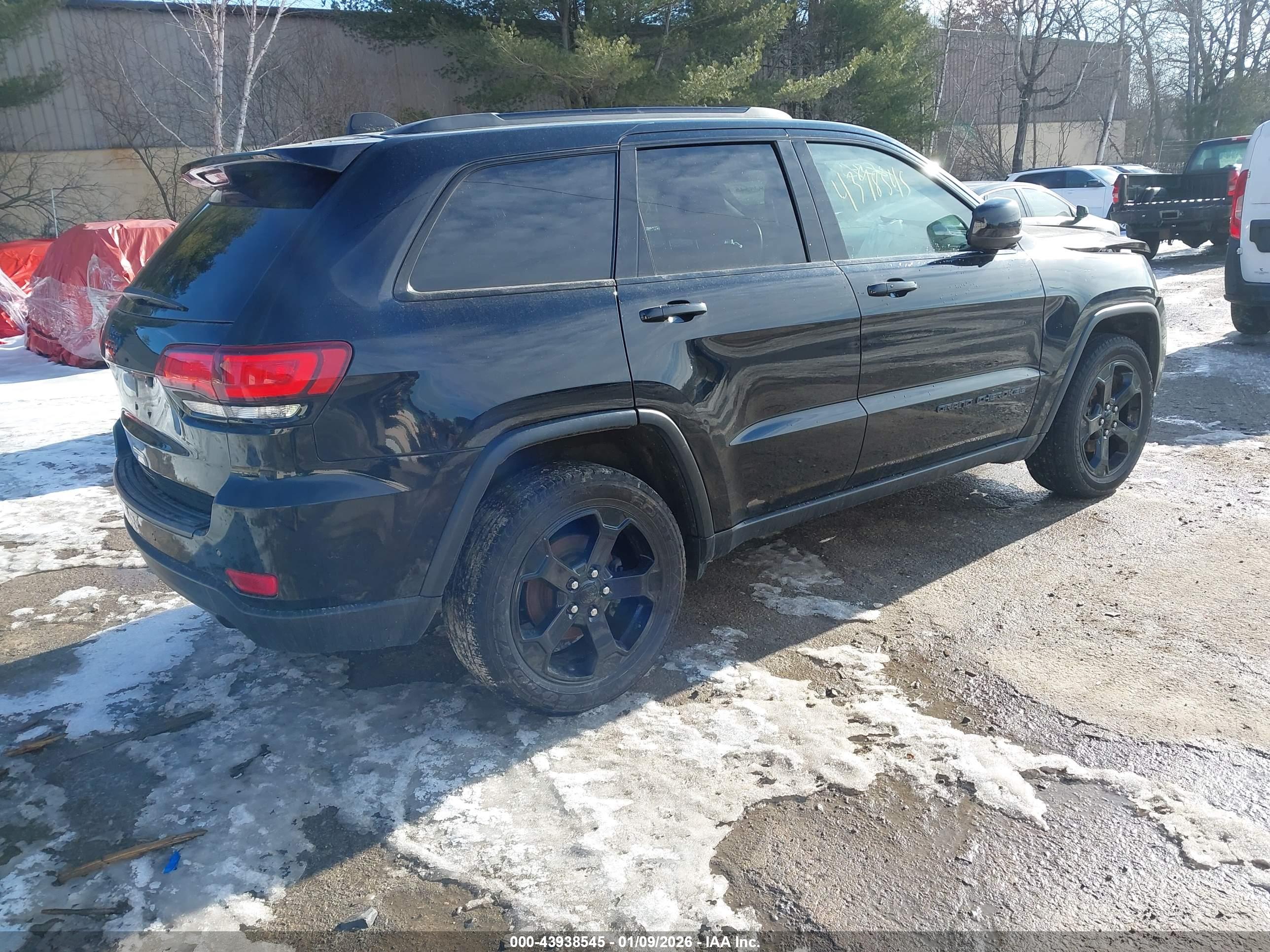 JEEP GRAND image 4