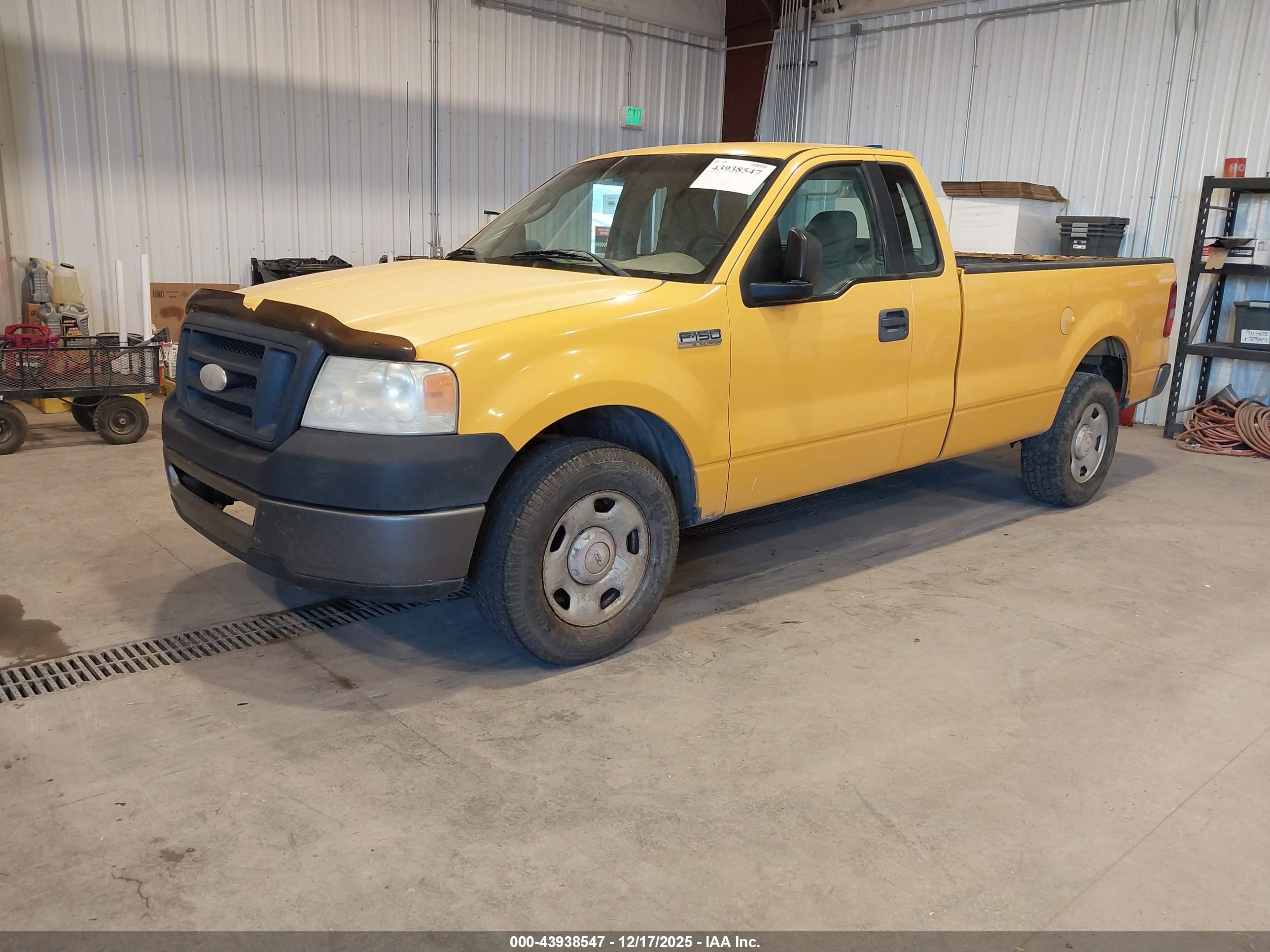 FORD F-150 image 2