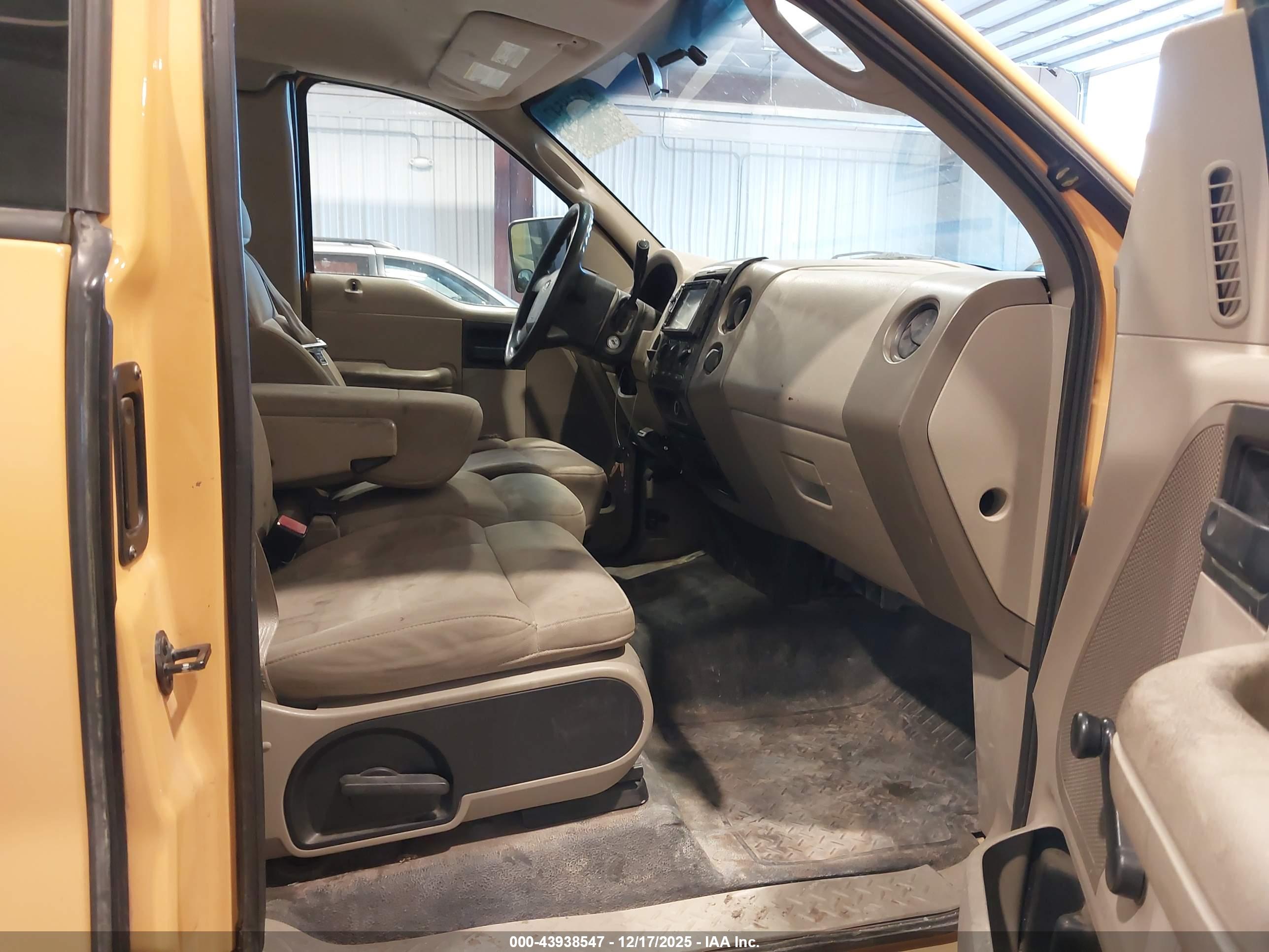 FORD F-150 image 5