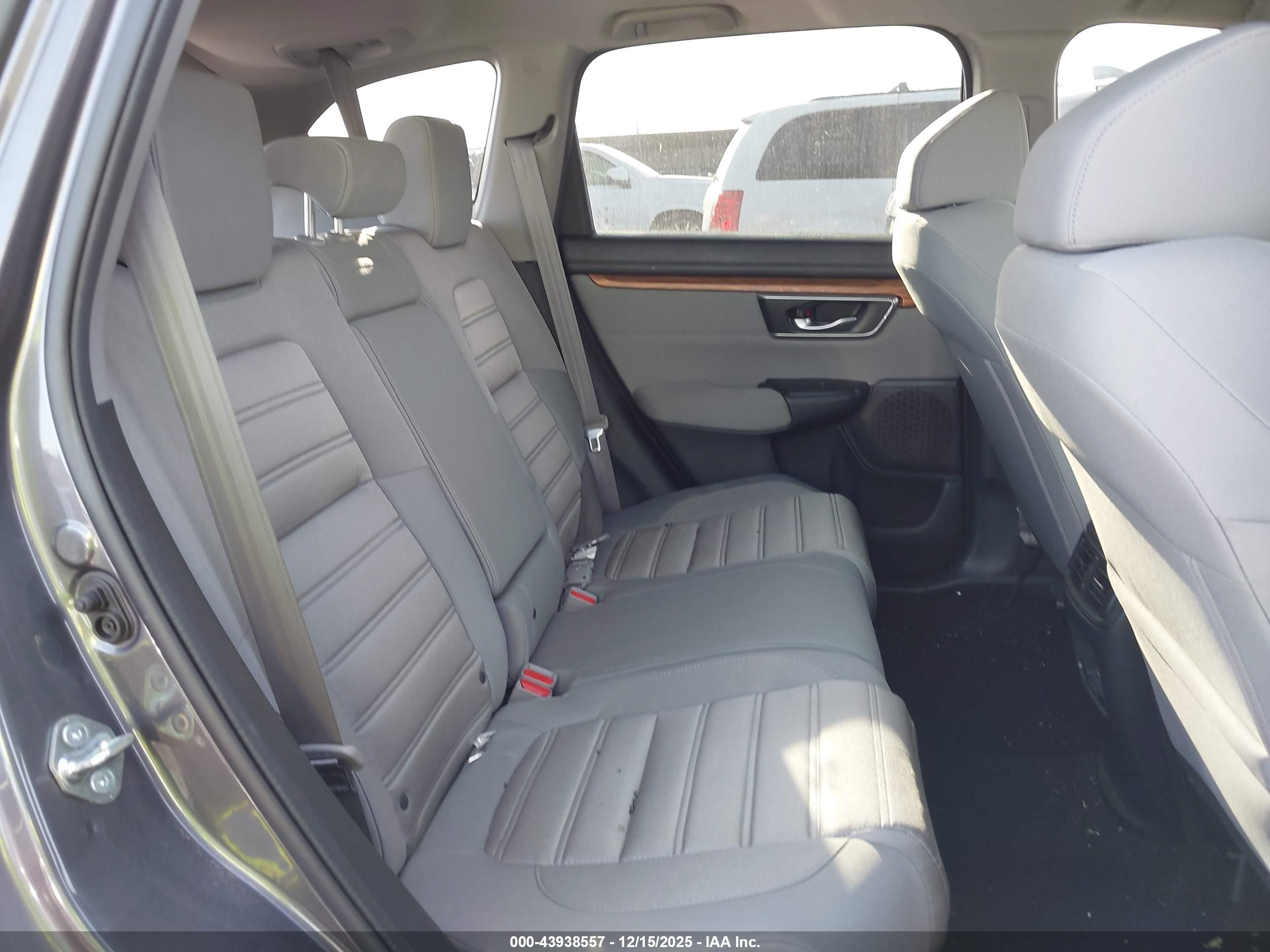 HONDA CR-V image 8