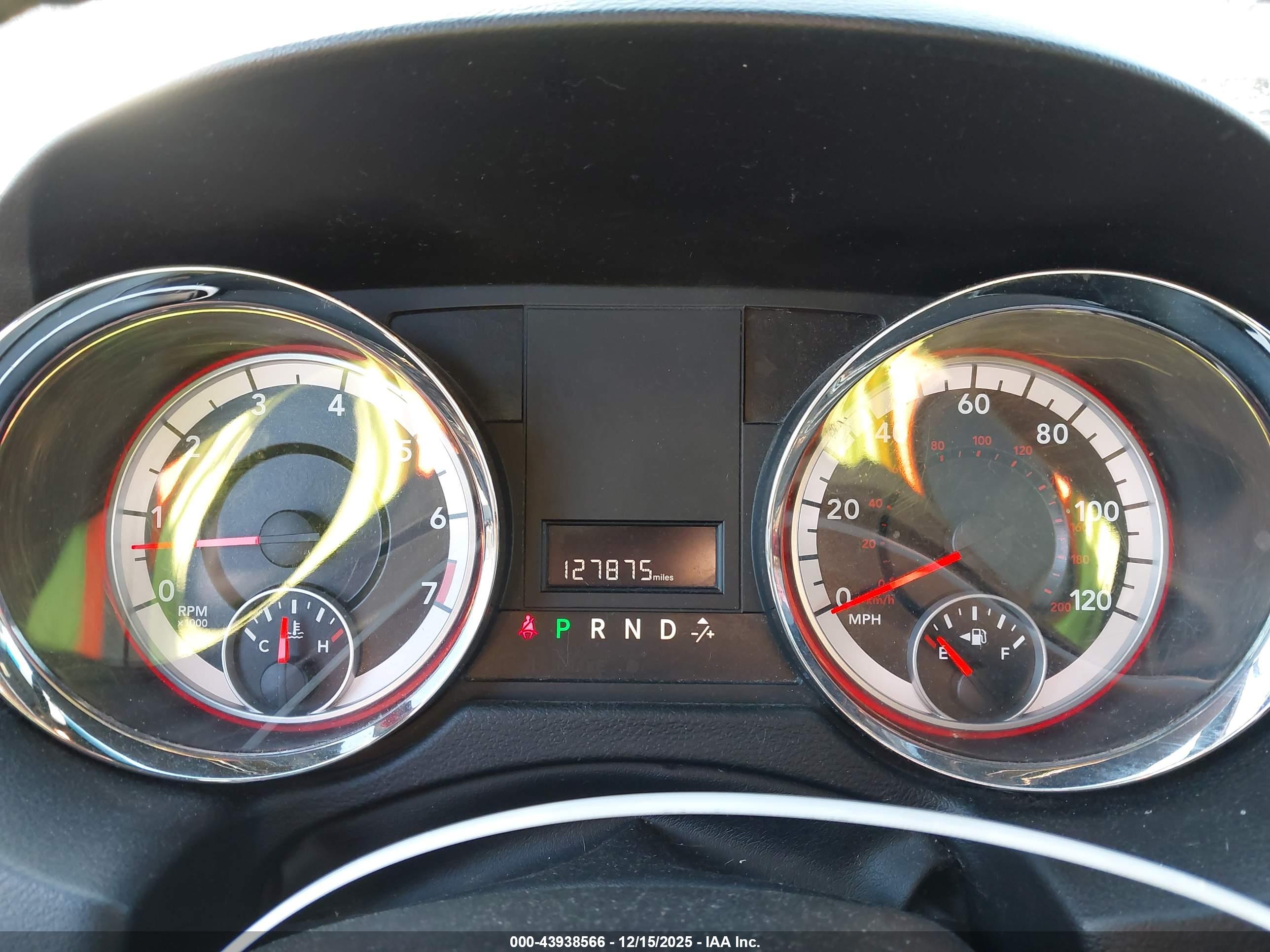 DODGE GRAND image 7