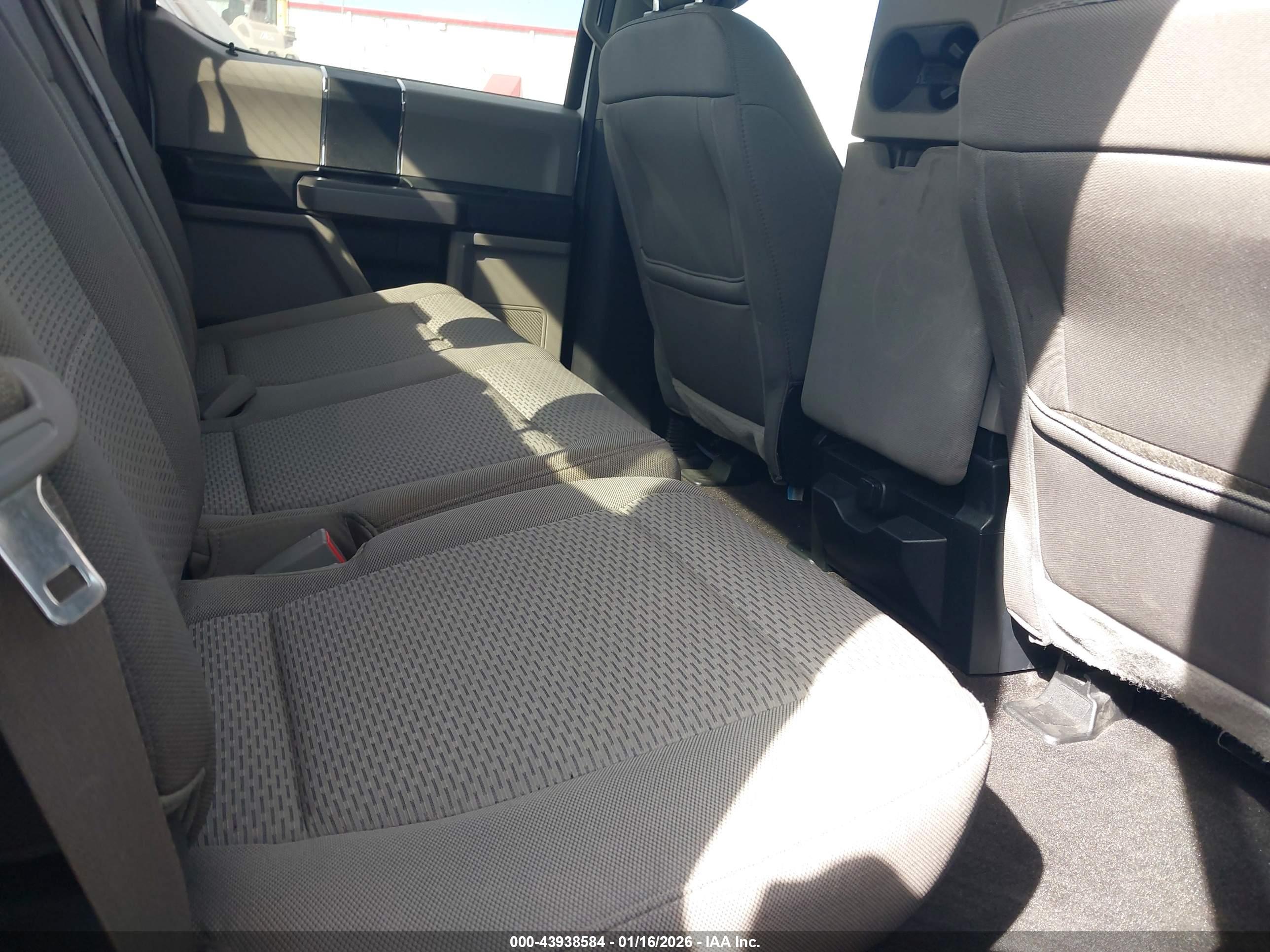 FORD F-150 image 8