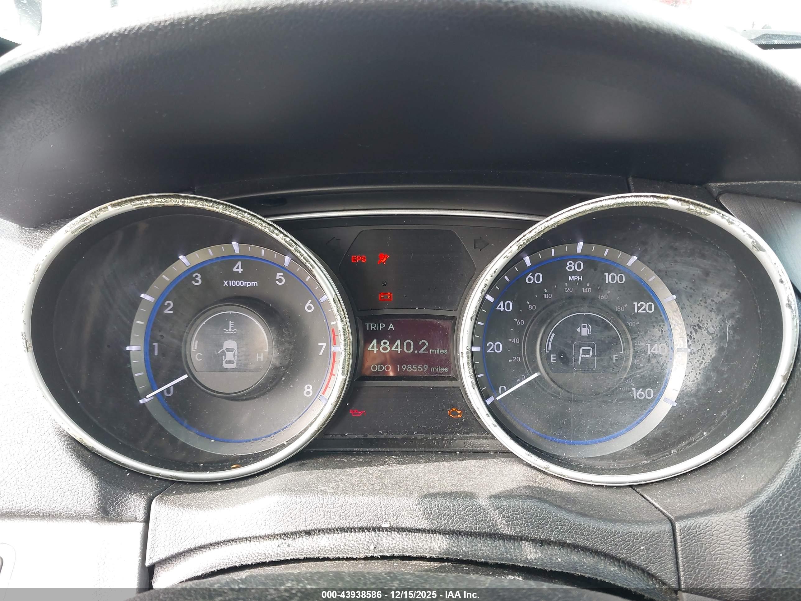 HYUNDAI SONATA image 7