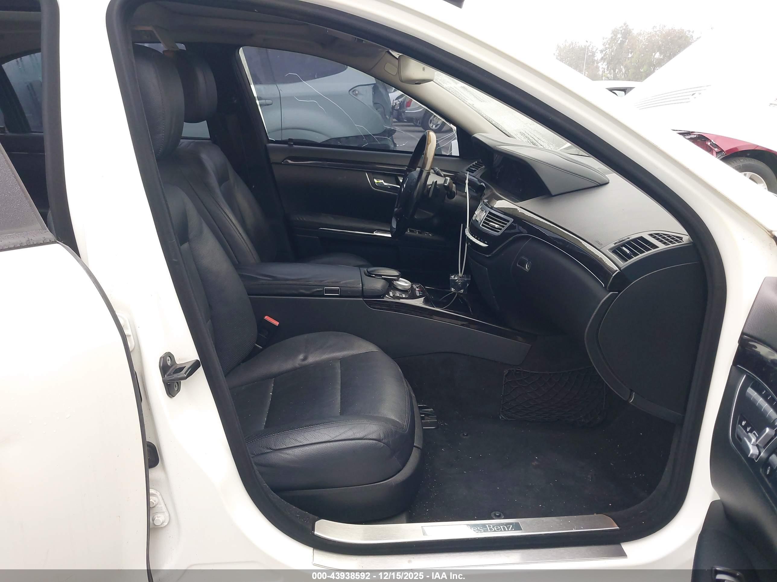 MERCEDES-BENZ S image 5