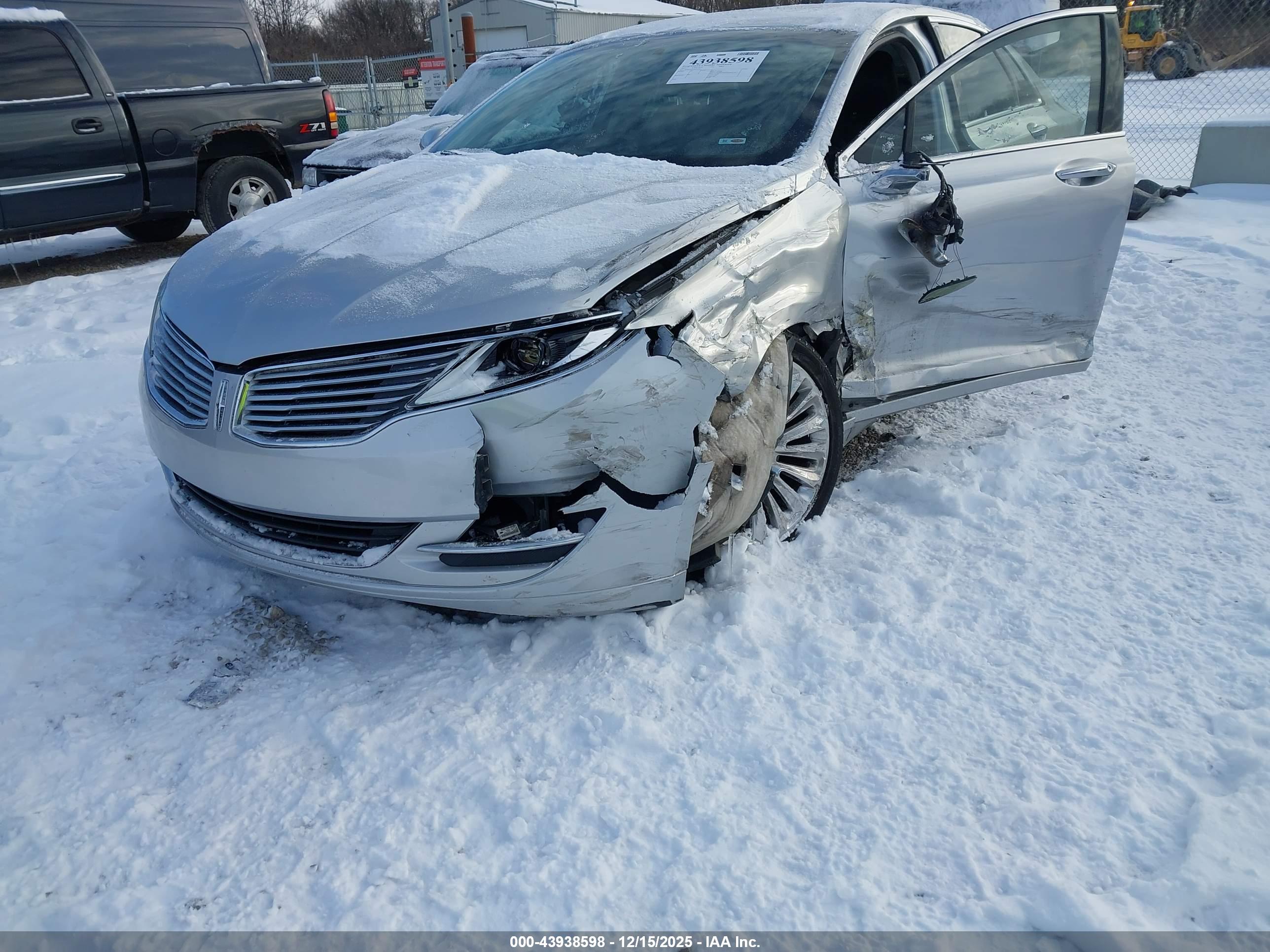 LINCOLN MKZ image 6