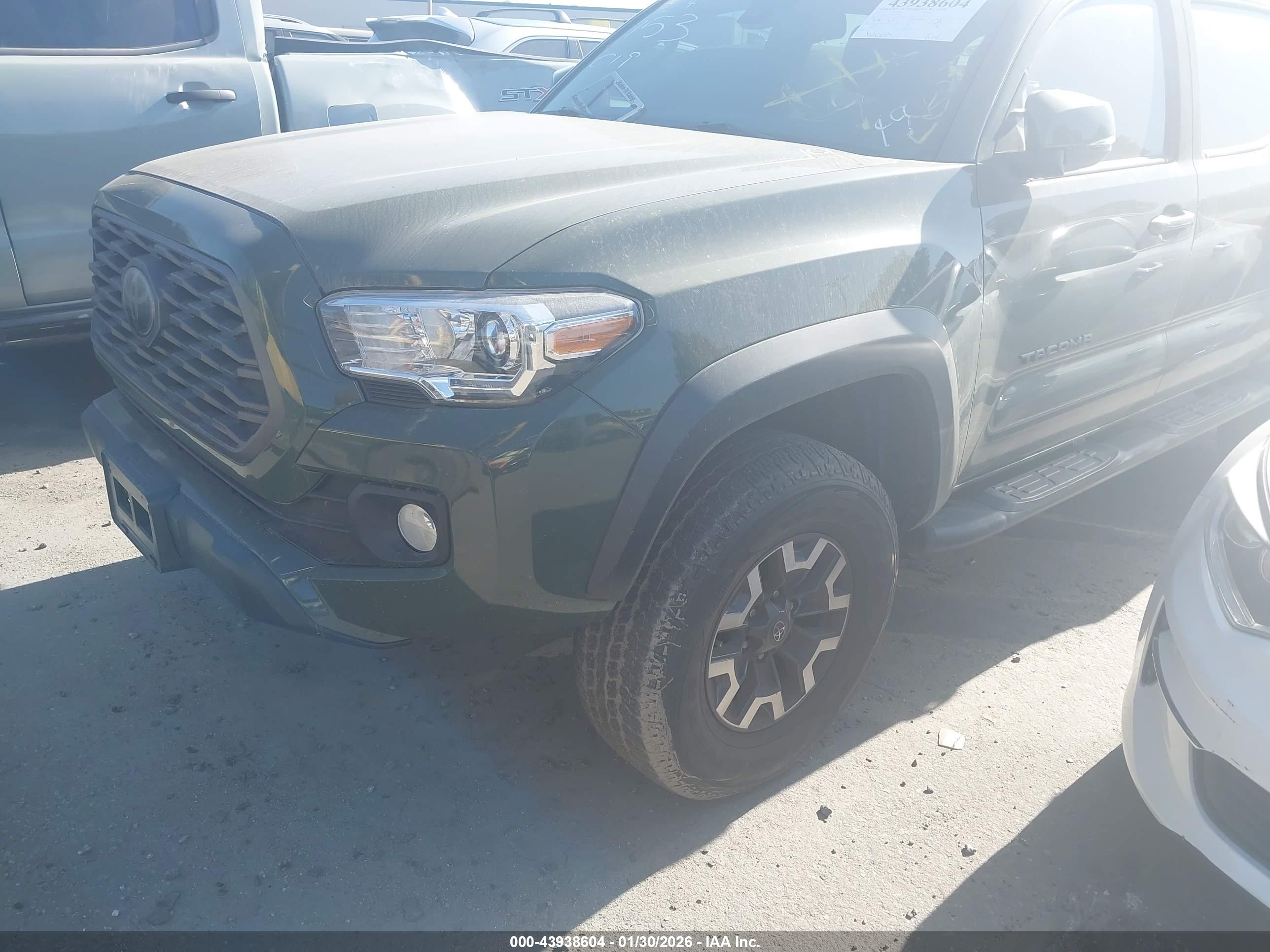 TOYOTA TACOMA image 2