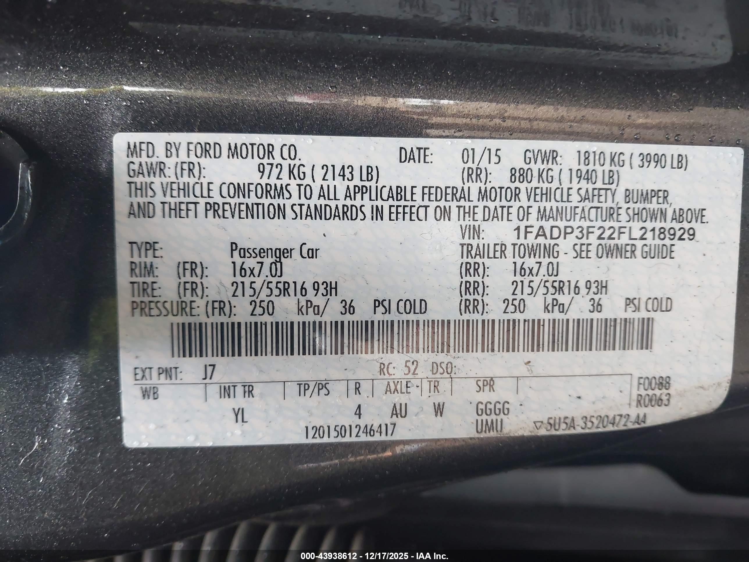 FORD FOCUS image 9
