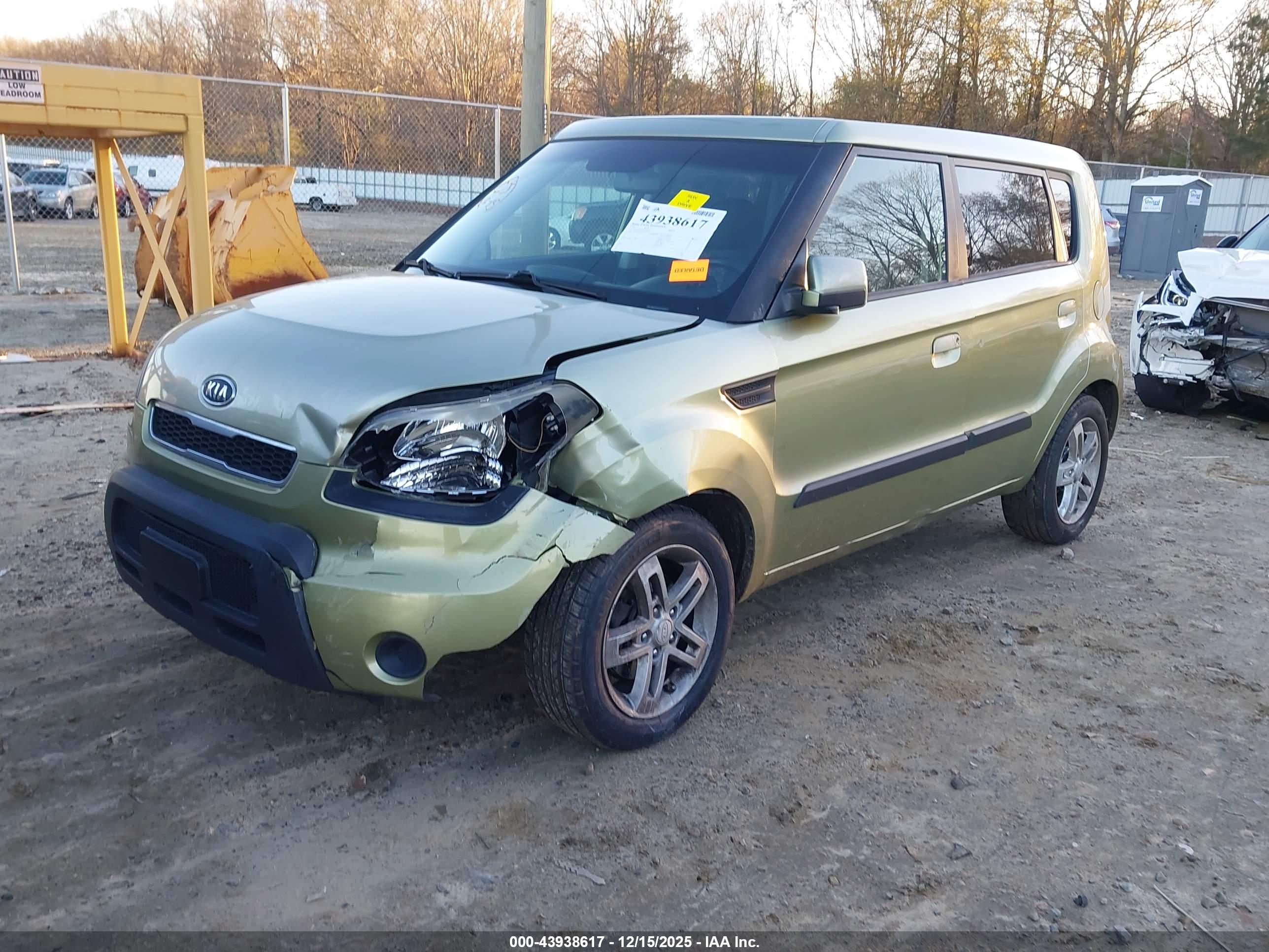 KIA SOUL image 2