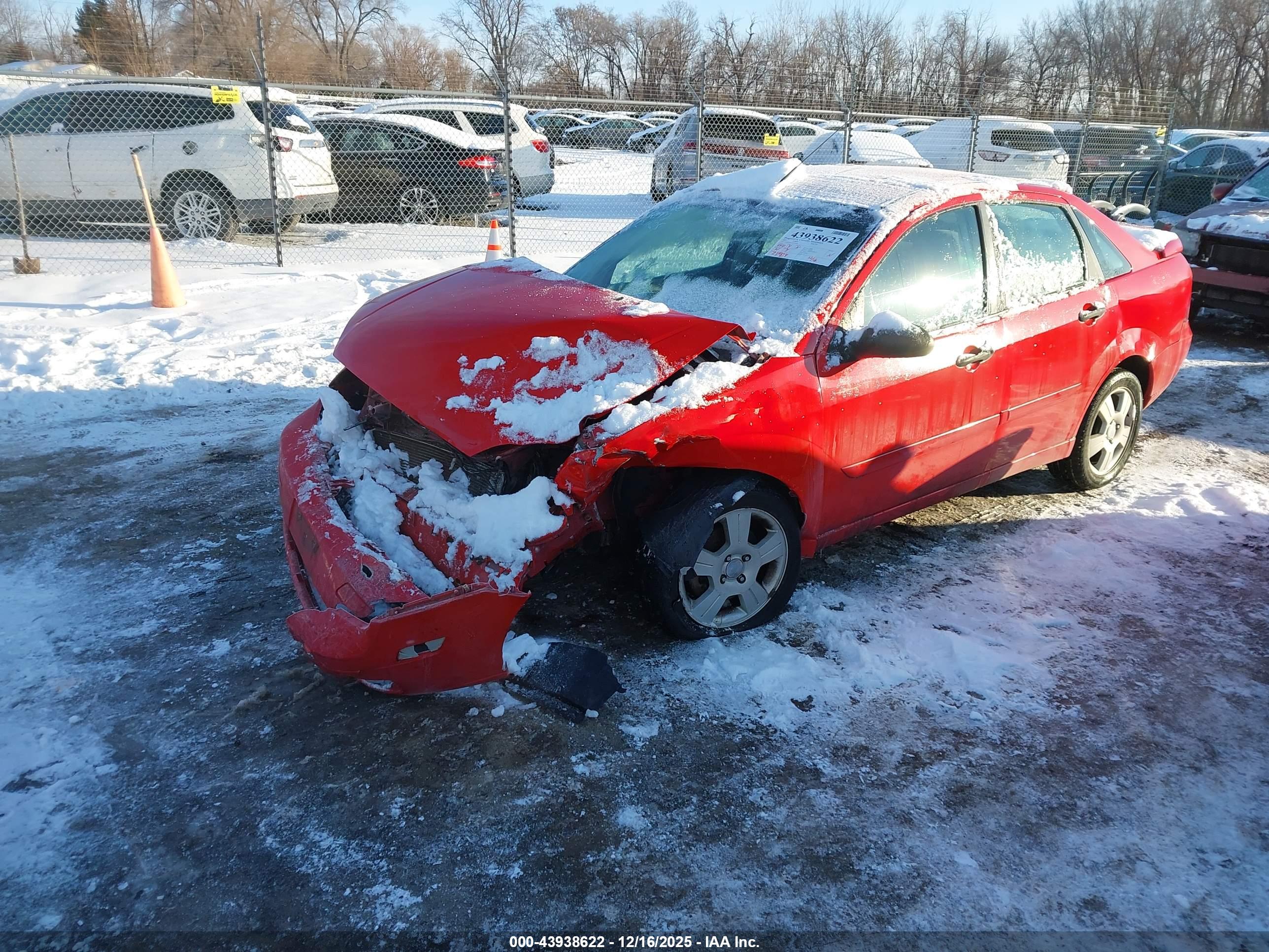 FORD FOCUS image 2