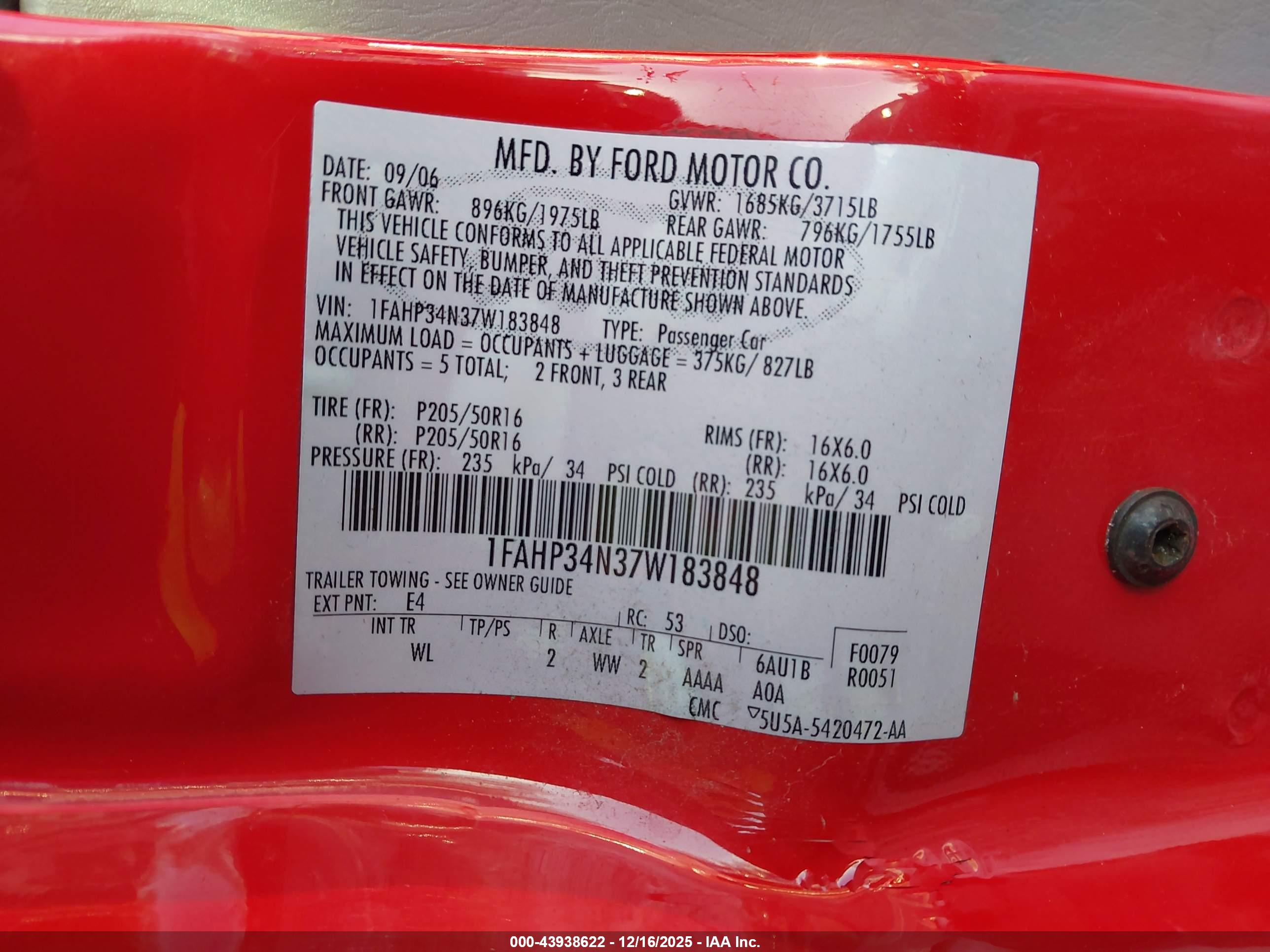 FORD FOCUS image 9