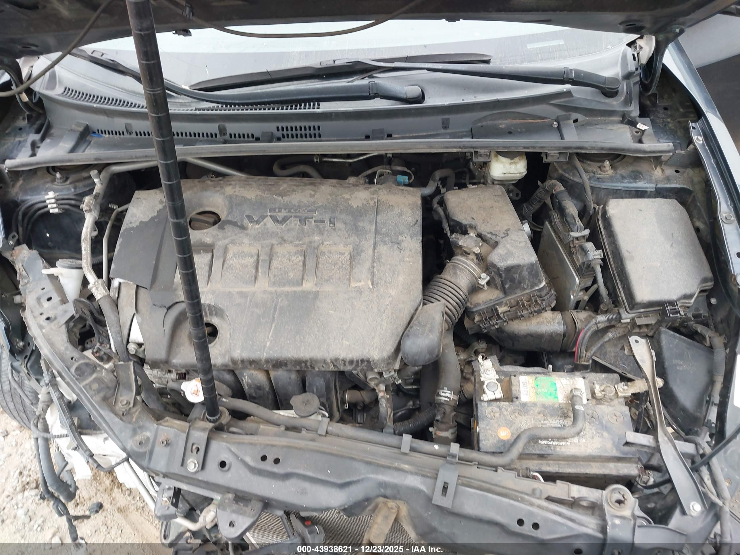 TOYOTA COROLLA image 10