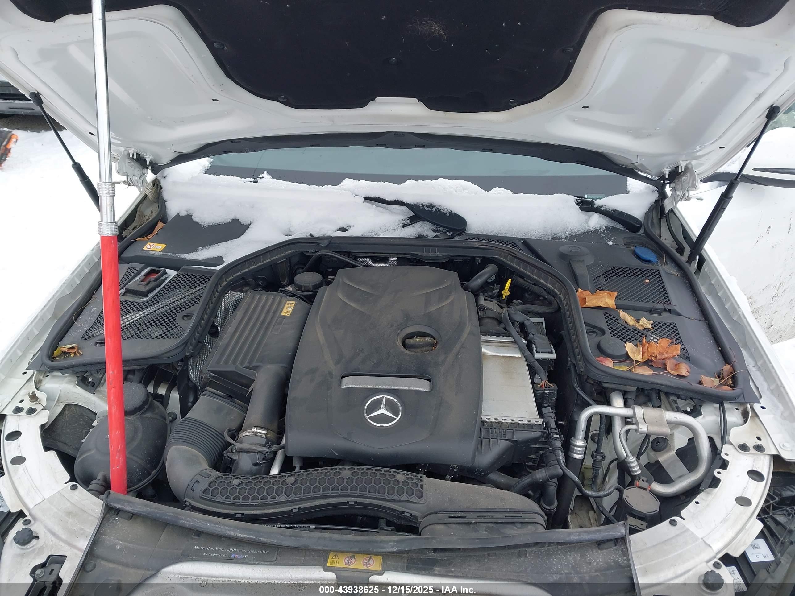 MERCEDES-BENZ C image 10