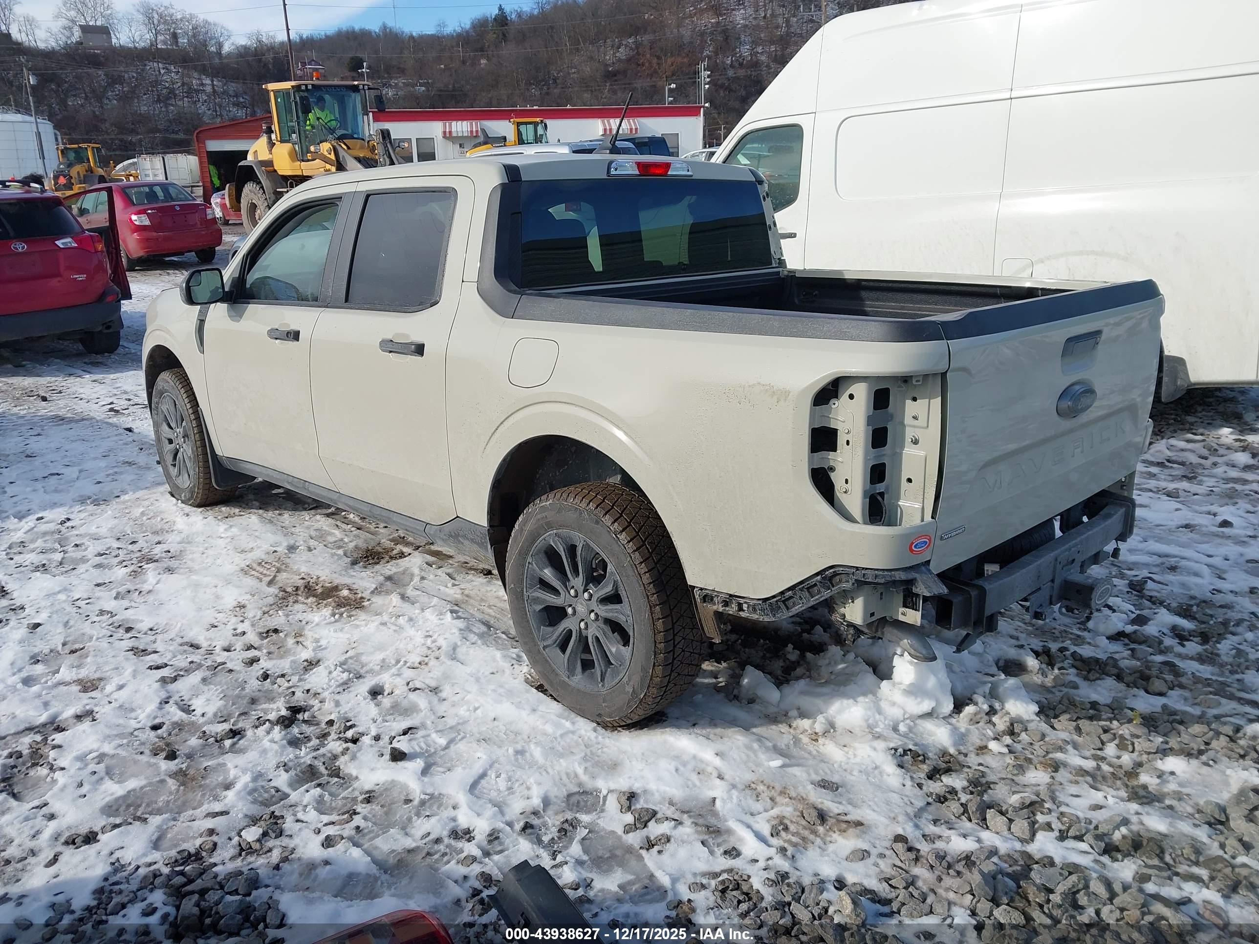 FORD MAVERICK image 3