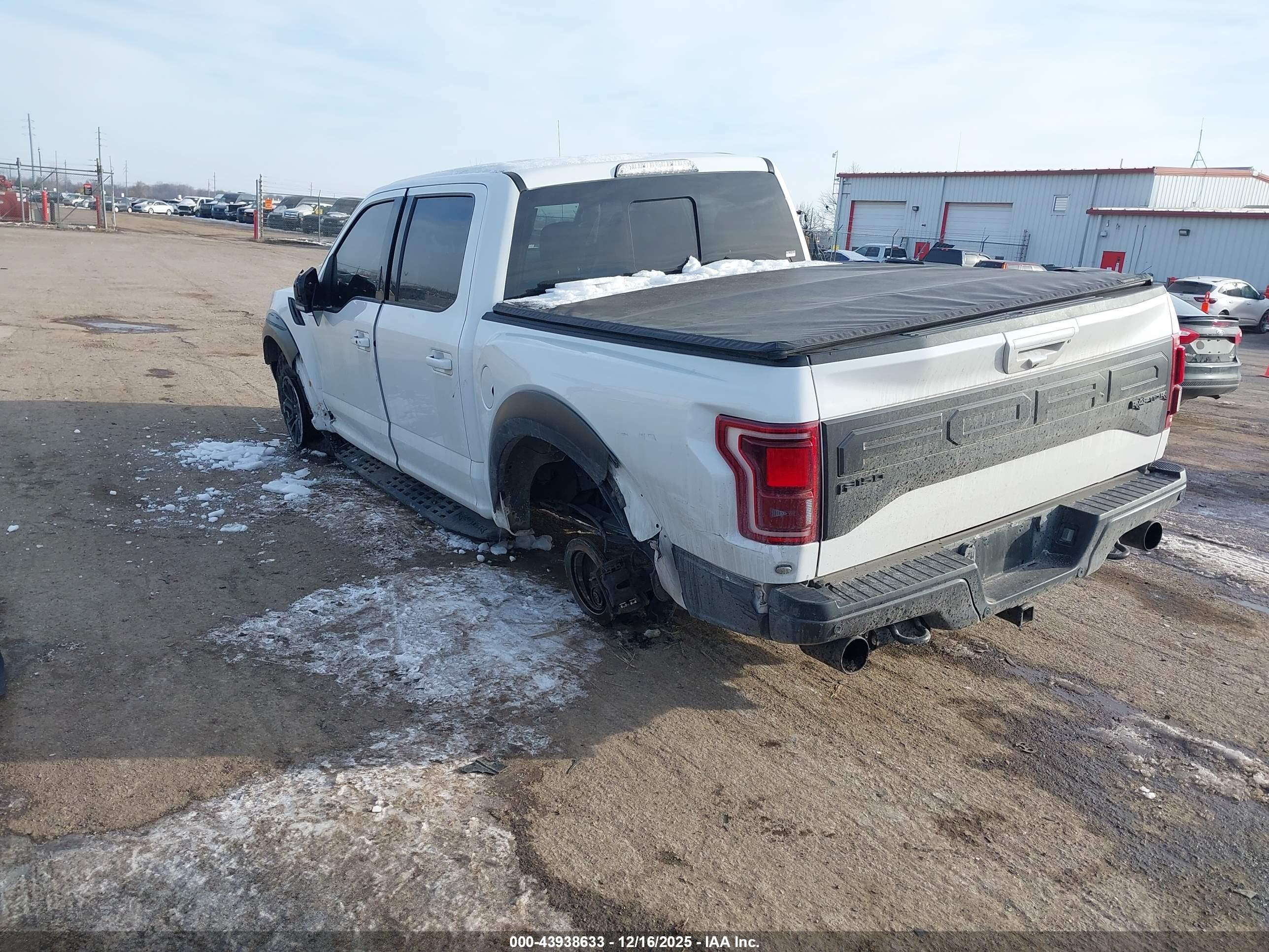 FORD F-150 image 3