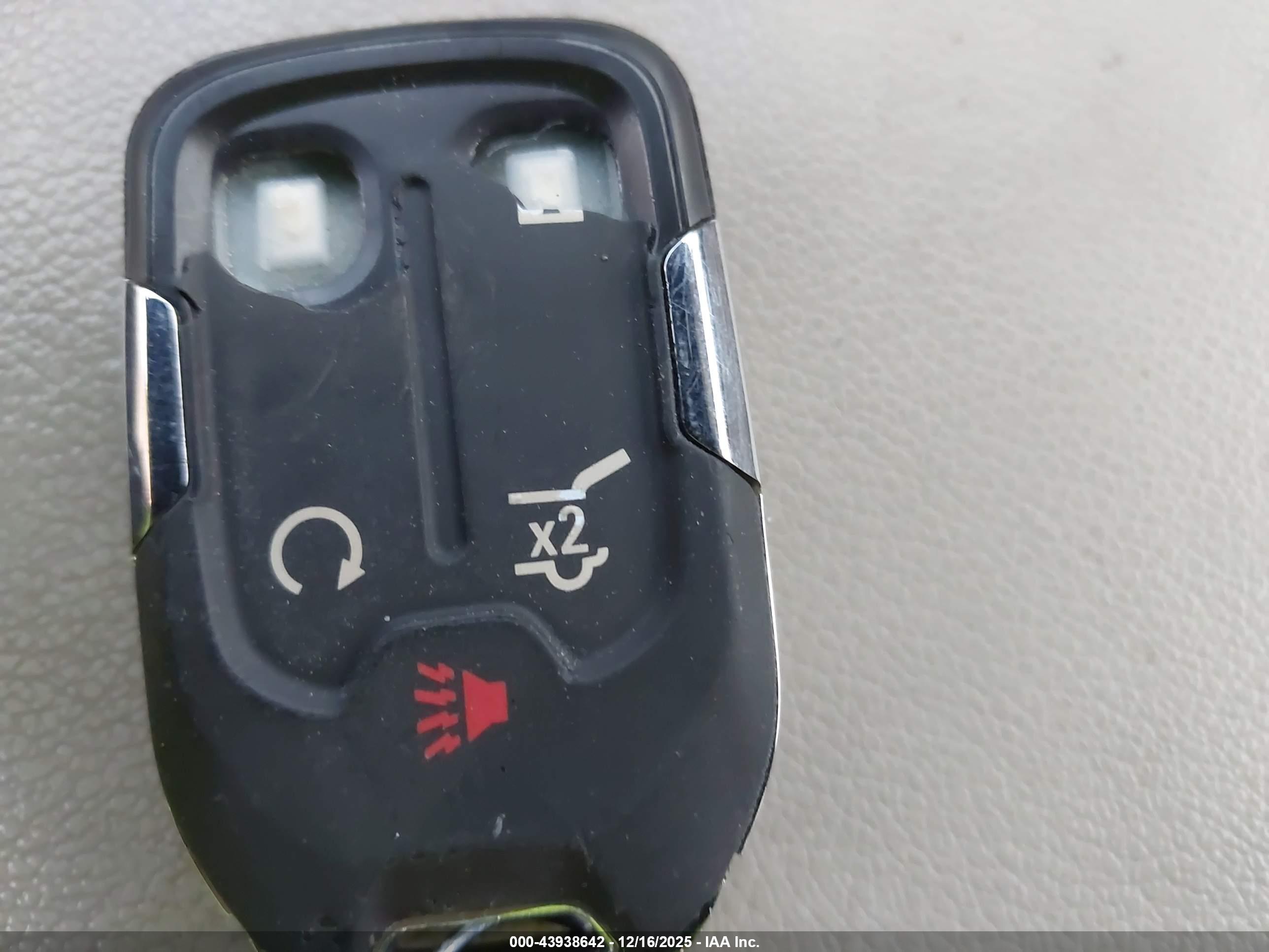 GMC ACADIA image 11
