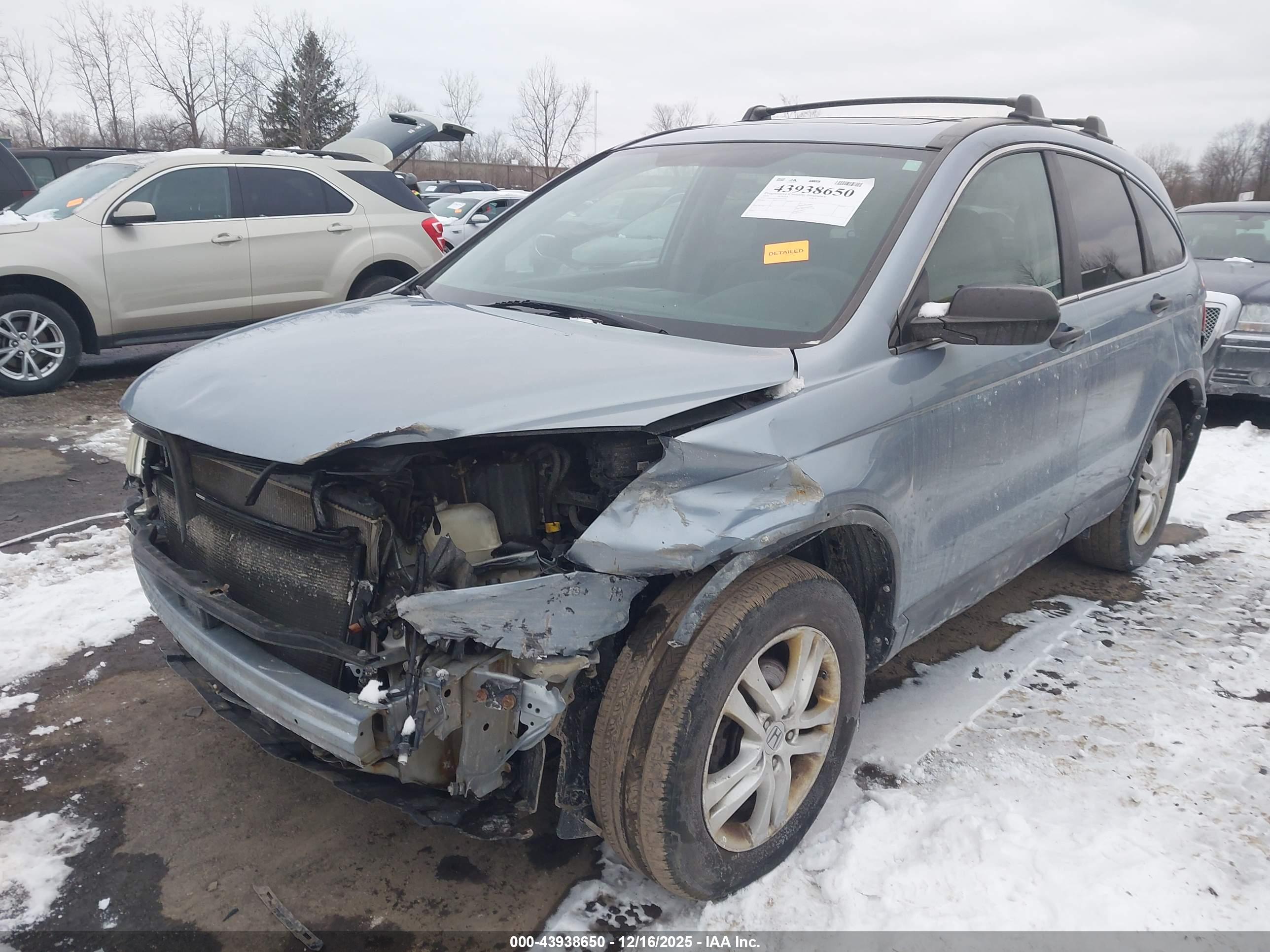 HONDA CR-V image 2